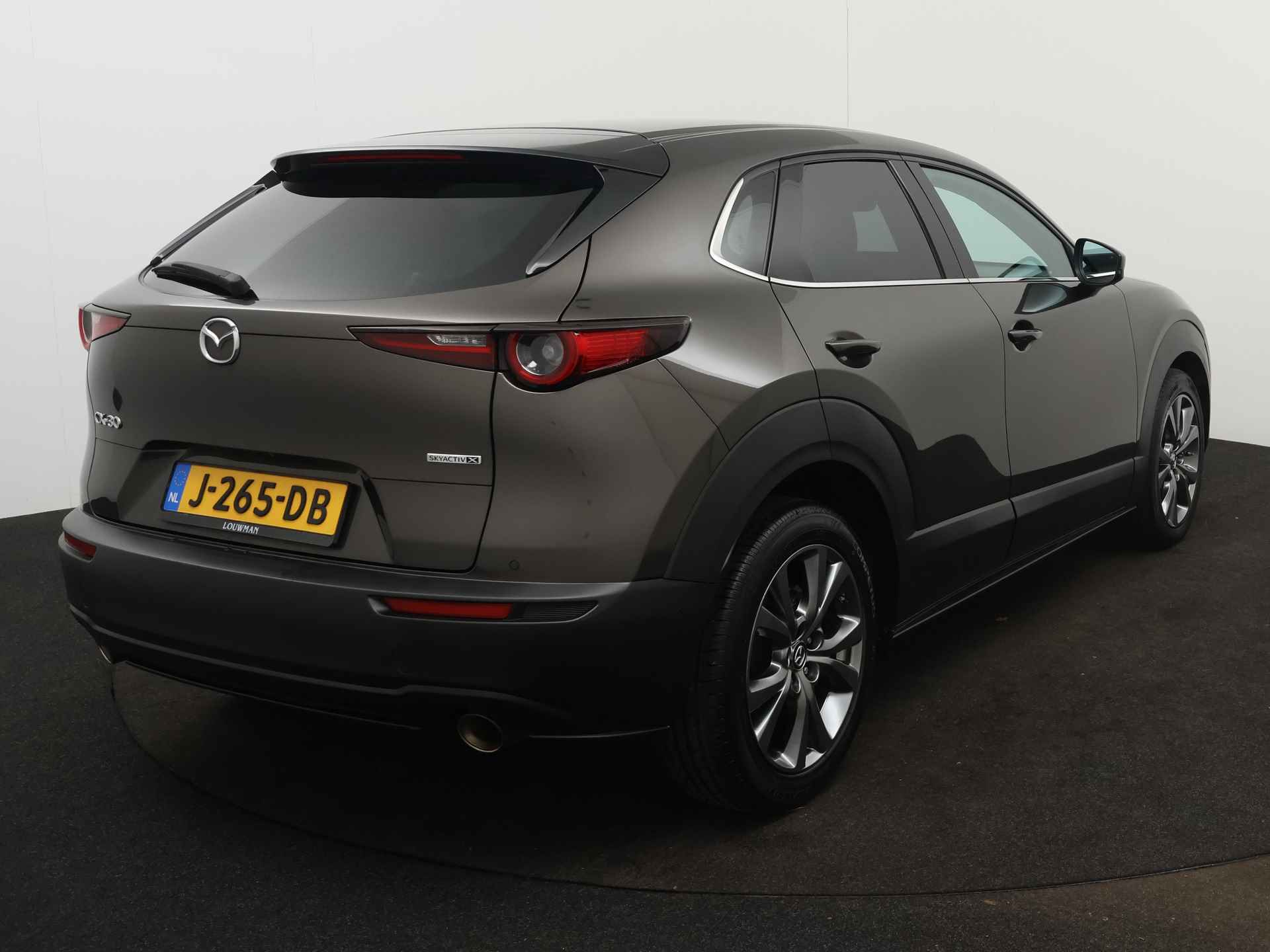 Mazda CX-30 2.0 e-SkyActiv-X M Hybrid Luxury met I-active sense pakket | BOSE Audio | Leder | 360 Camera | Navigatie | Stuur-/Stoelverwarming | Parkeersensoren | Dodehoek Ass. | Stoelgeheugen | - 16/48