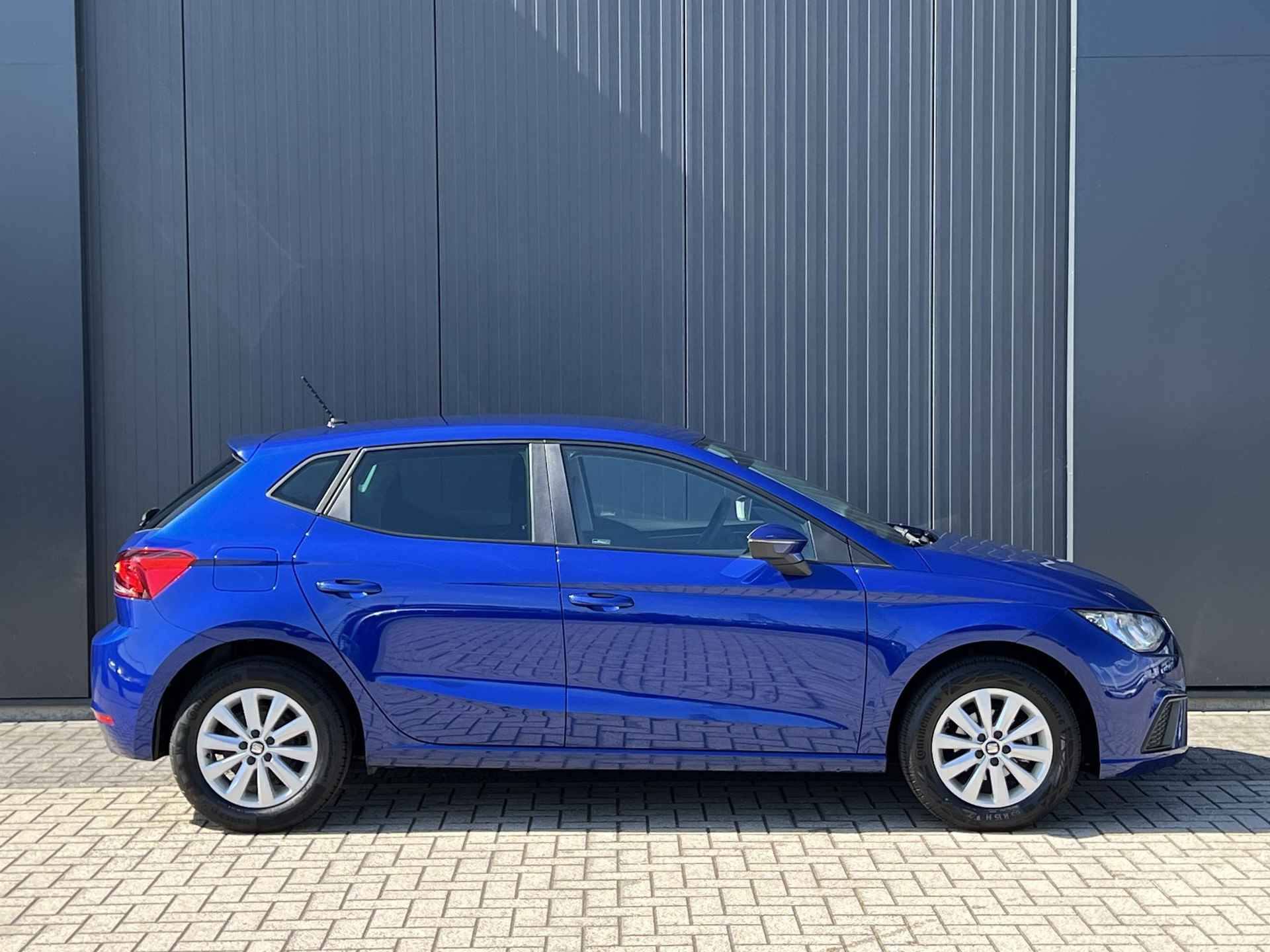 SEAT Ibiza 1.0 TSI Style | Virtual cockpit | Climate control | App connect - 11/24