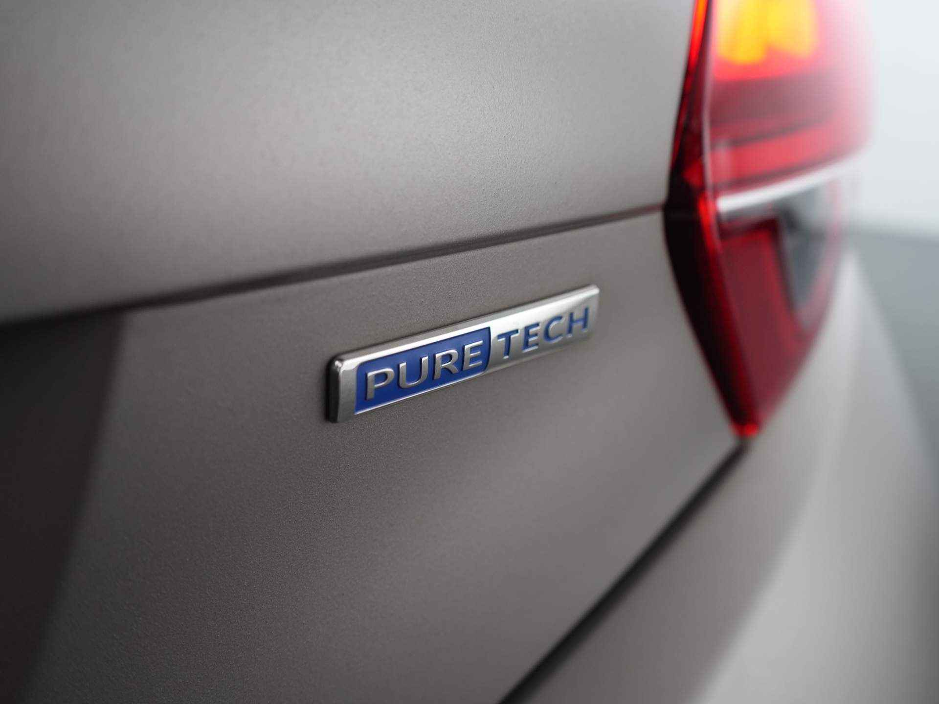 Peugeot 208 1.2 PureTech Allure - 26/26