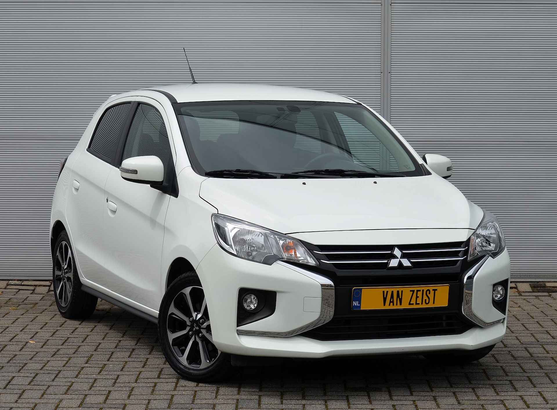 Mitsubishi Space Star 1.2 INSTYLE CLEARTEC | HOGE ZIT | KEYLESS ENTRY | NAVI | CRUISE CONTROL | 15'' VELG | FABRIEKGARANTIE TOT 27-04-2026 | ALL IN RIJKLAARPRIJS - 14/43