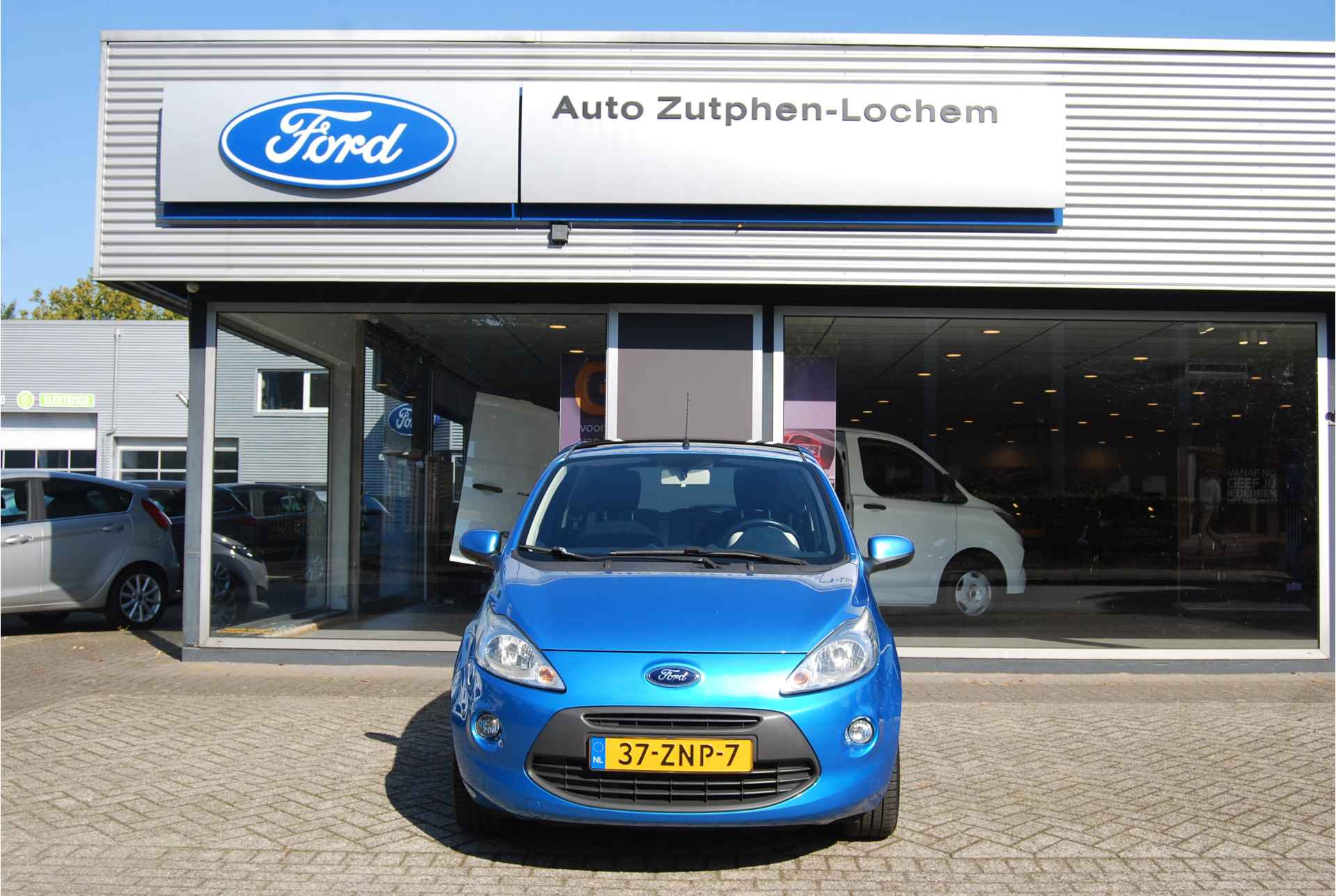 Ford Ka 1.2 Titanium X 70pk start/stop 1E EIGENAAR | PANO.DAK | VOORRUIT VERW. | PARK.SENSOREN | DEALER ONDERHOUD - 2/29