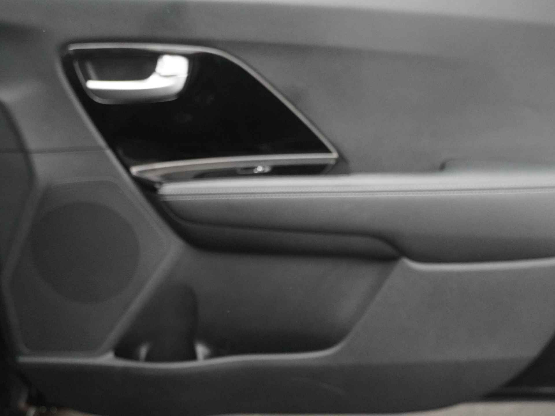 Kia Niro 1.6 GDi Hybrid DynamicLine - Navigatie - Cruise Control - Climate Control - Apple/Android Carplay - Fabrieksgarantie Tot 2026 - 45/51