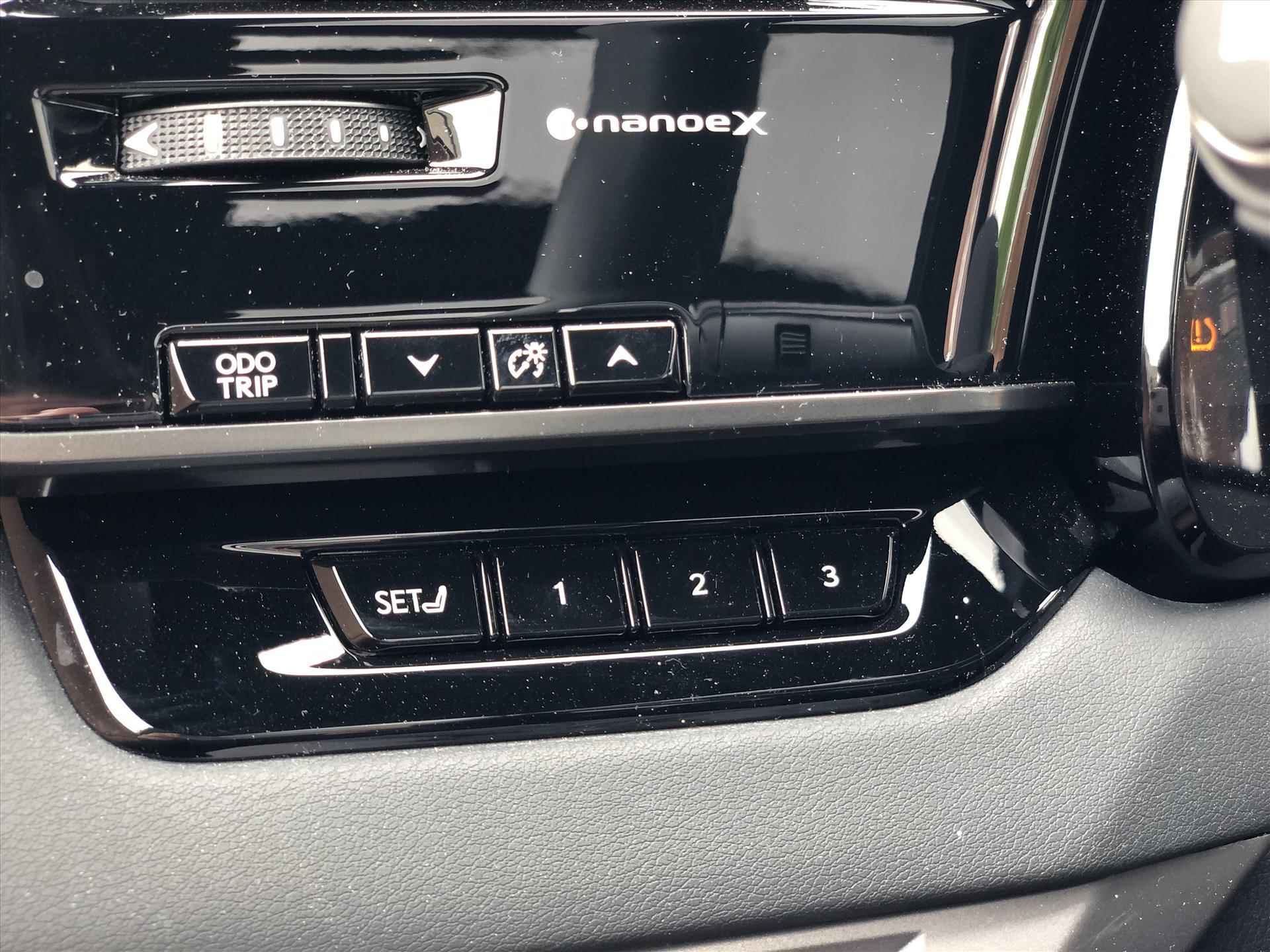 Lexus Rx 450h+ Plug-in Hybrid AWD Executive Line | Panoramadak, Head up display, Memory, Stoelventilatie, 360 Camera - 26/42