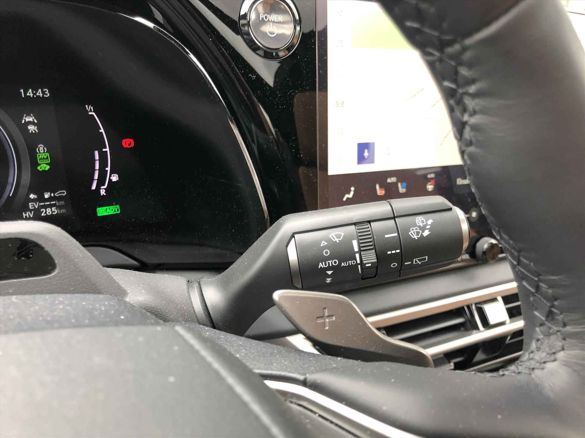 Lexus Rx 450h+ Plug-in Hybrid AWD Executive Line | Panoramadak, Head up display, Memory, Stoelventilatie, 360 Camera - 35/42