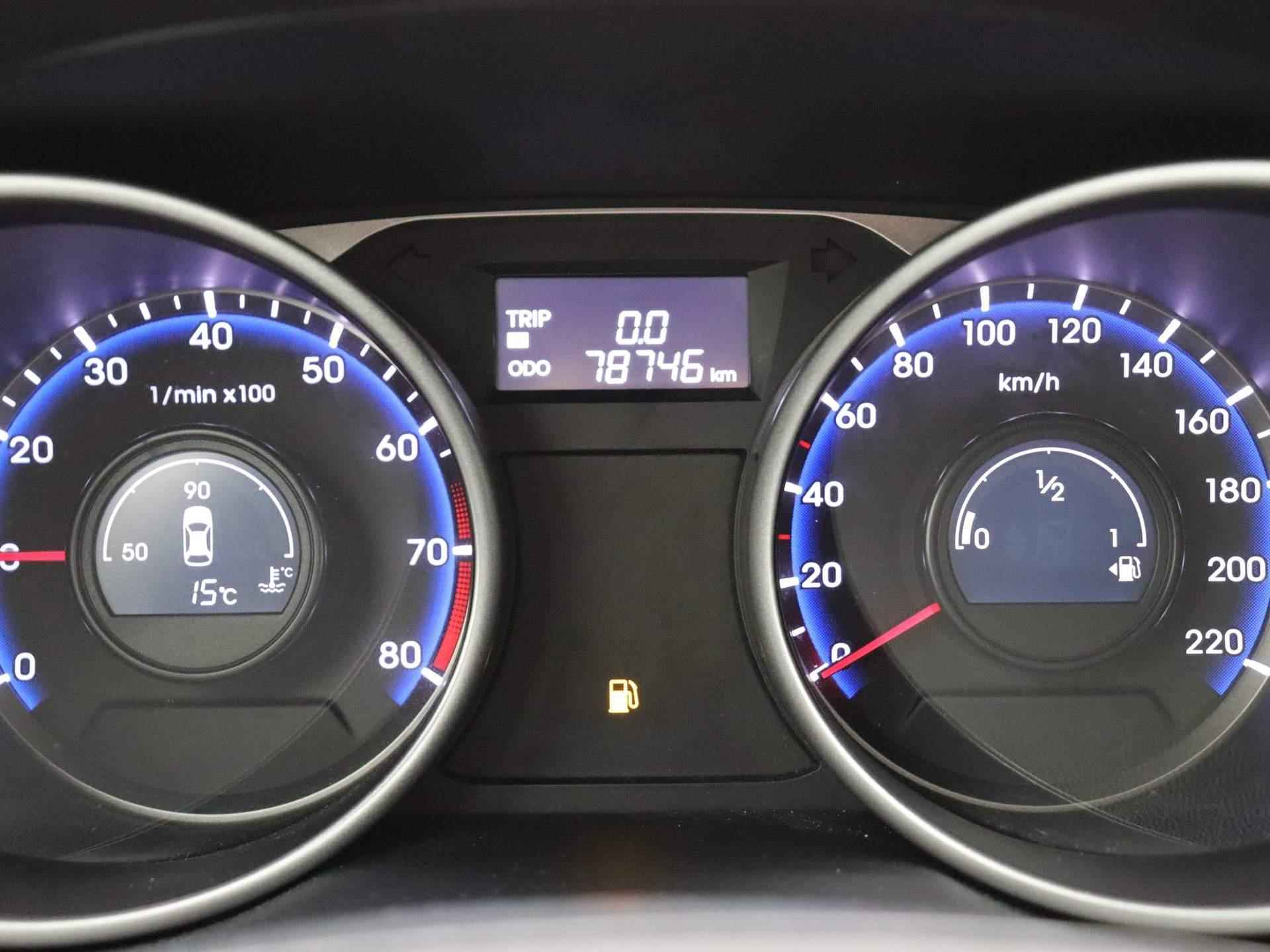 Hyundai ix35 1.6i GDI Go! | Trekhaak | Stoelverwarming | Climate control | Navigatie | - 21/36