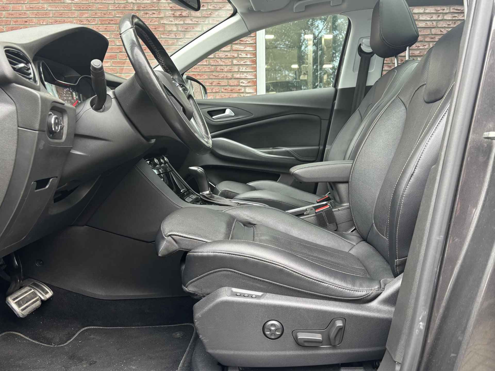 Opel Grandland X 1.2 Turbo 130pk Ultimate Automaat |DENON SOUND|PANODAK|LEDER|STOELKOELING|STOELVERWARMING V+A|ISOFIX|VOORRUITVERWARMING|SUBWOOFER| - 23/68