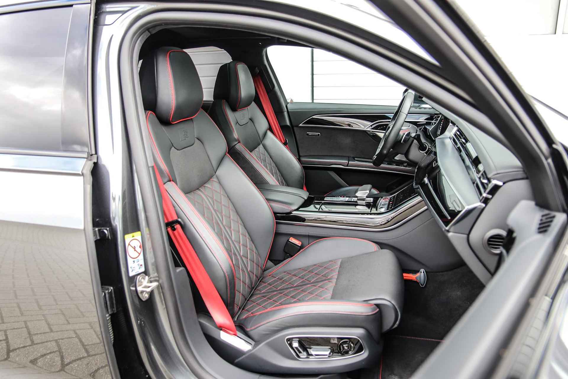 Audi S8 4.0 TFSI 571pk Quattro | B&O Advanced | Exclusive Interieur | Standkachel - 22/71