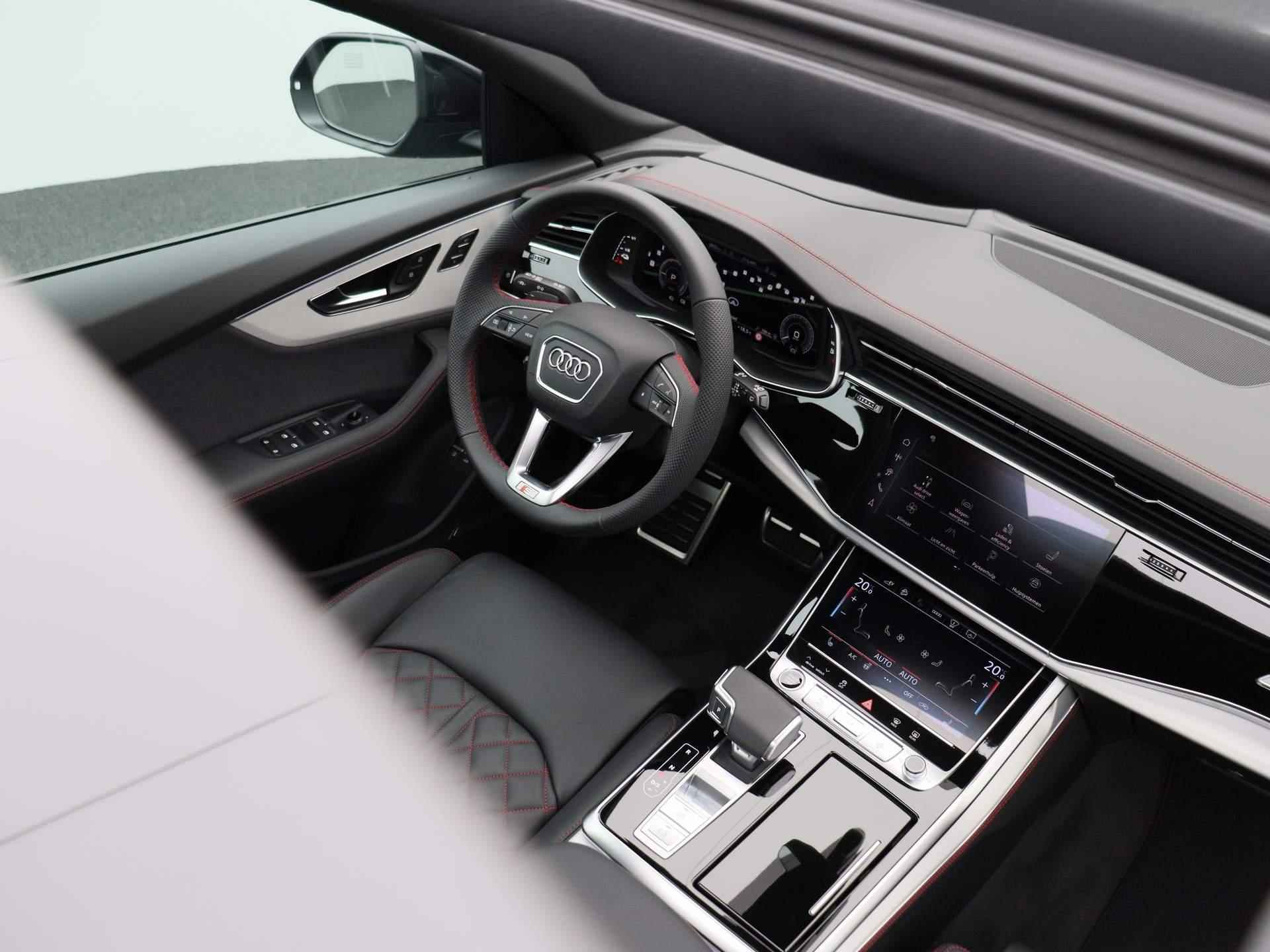 Audi Q8 60 TFSI e quattro Pro Line S Competition | Leder | Schuifdak | B&O Audio | Head up display | Luchtvering | Rood Audi interieur | - 50/56