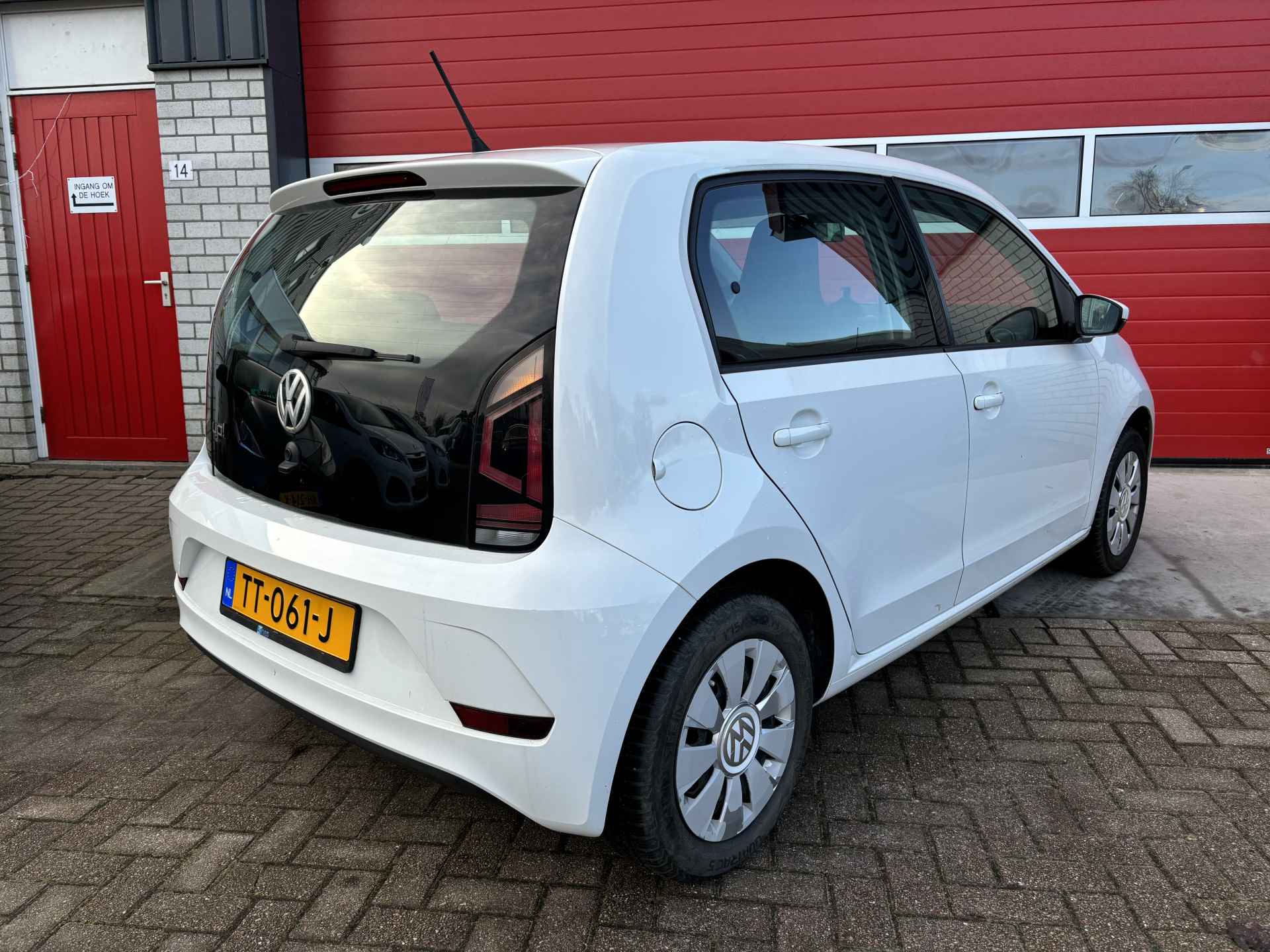 Volkswagen up! 1.0 BMT move up! AIRCO / BLUETOOTH / DAB+ / ELEK RAMEN / NL-AUTO - 3/7