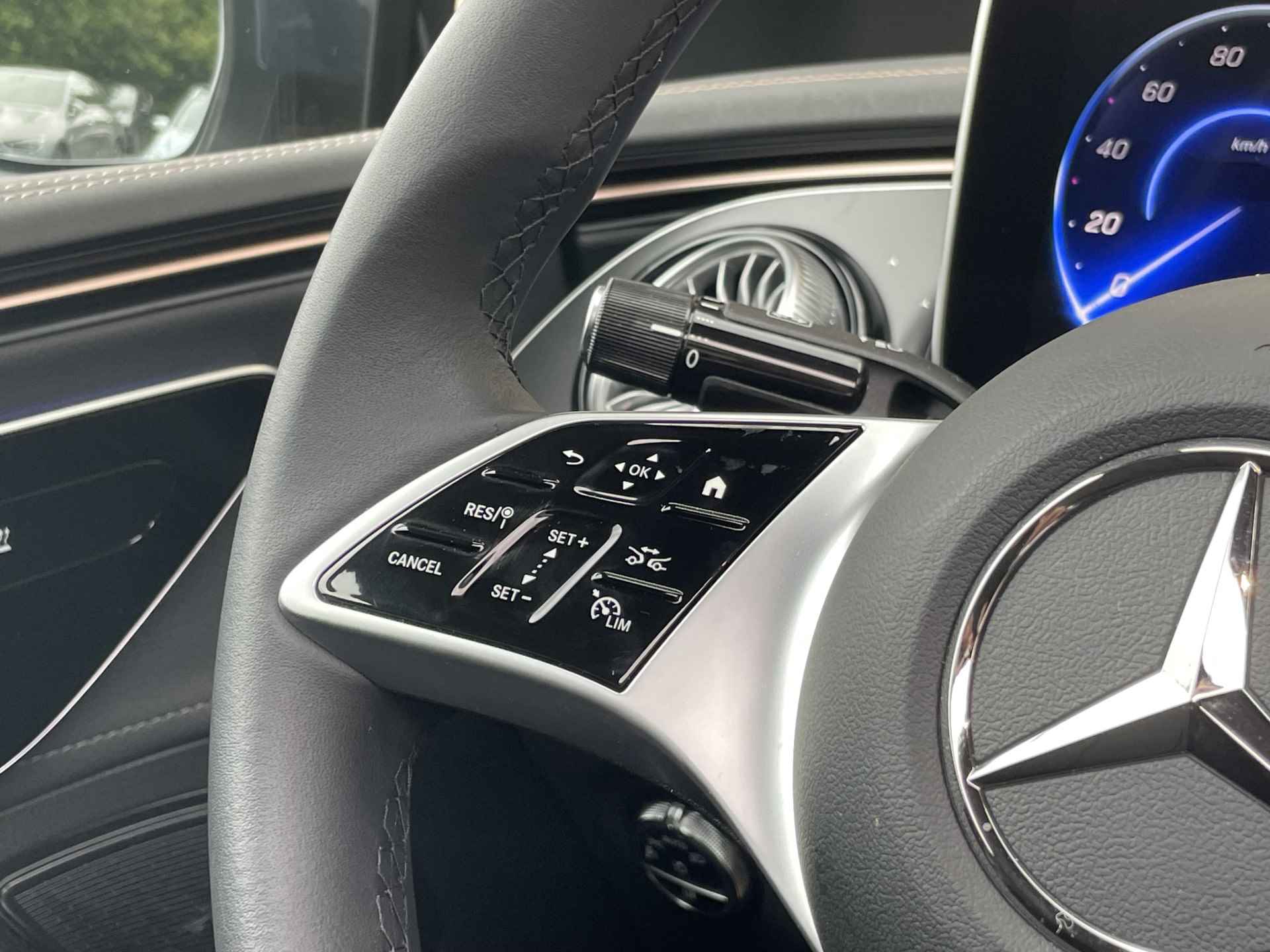 Mercedes-Benz EQE 300 Business Edition 89 kWh l Panoramadak l Sfeerverlichting l Apple Carplay l Stoelverwarming l - 16/24