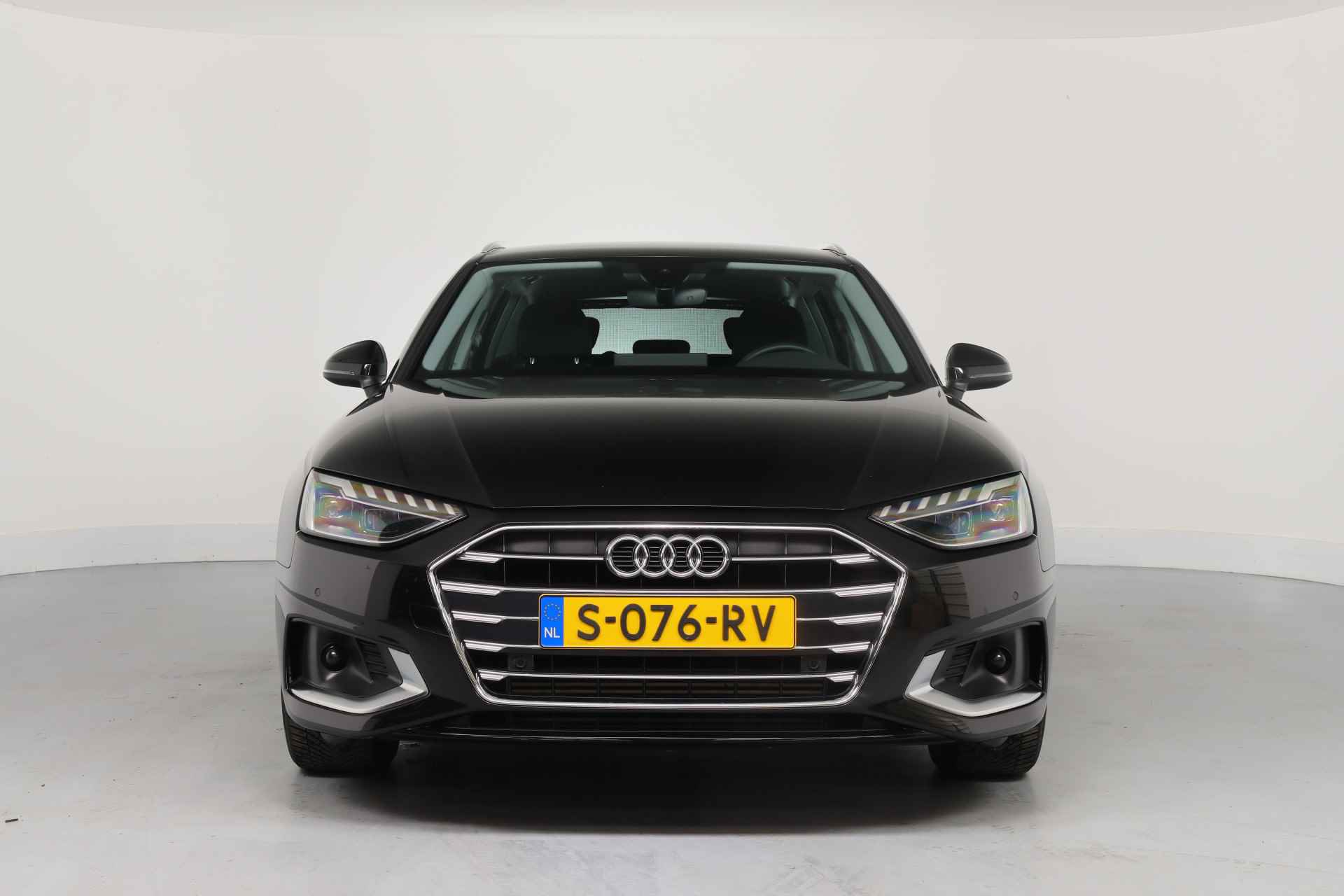 Audi A4 Avant 35 TFSI Advanced Edition | Virtual | 3 Zone Clima | Sportstoelen | Camera | Navi | Stoelverwarming | LED | Parkeersensoren - 2/46