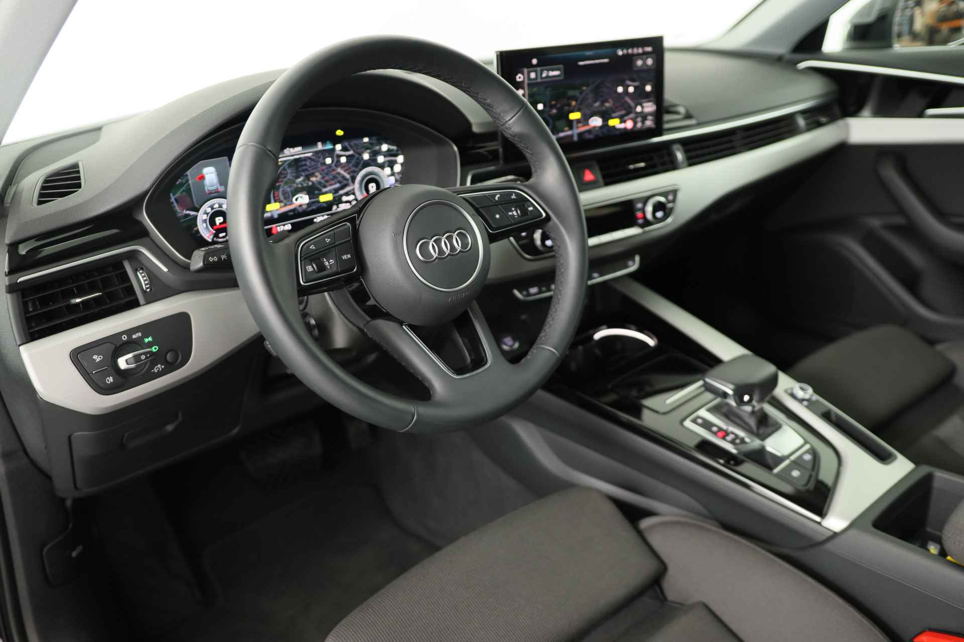 Audi A4 Avant 35 TFSI Advanced Edition | Virtual | 3 Zone Clima | Sportstoelen | Camera | Navi | Stoelverwarming | LED | Parkeersensoren - 6/46