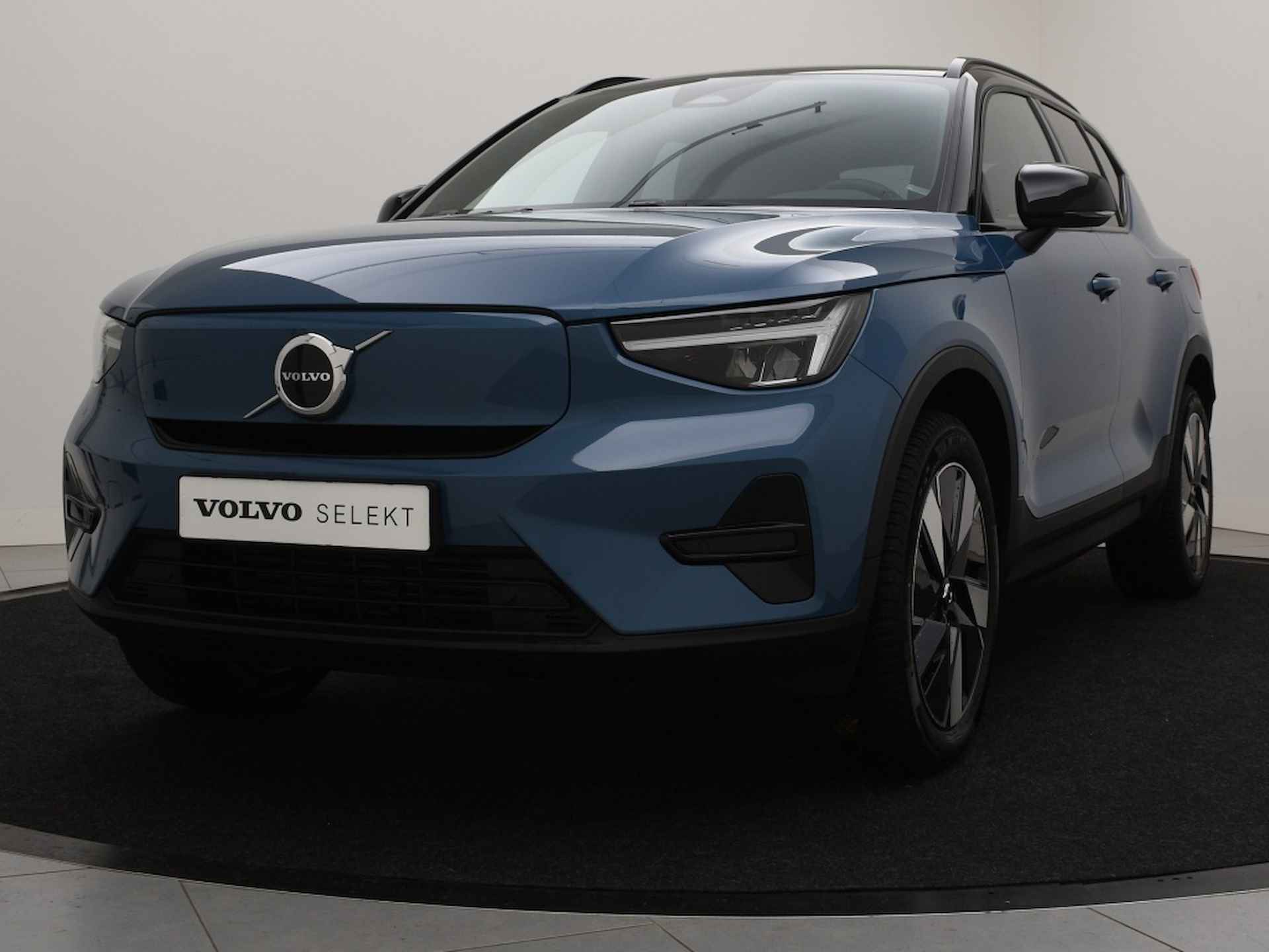 Volvo XC40 EXTENDED RANGE (SINGLE) PLUS STOELVERWARMING GETINT GLAS - 2/32