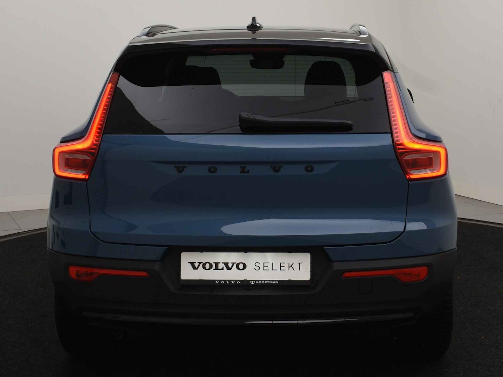 Volvo XC40 EXTENDED RANGE (SINGLE) PLUS STOELVERWARMING GETINT GLAS - 4/32