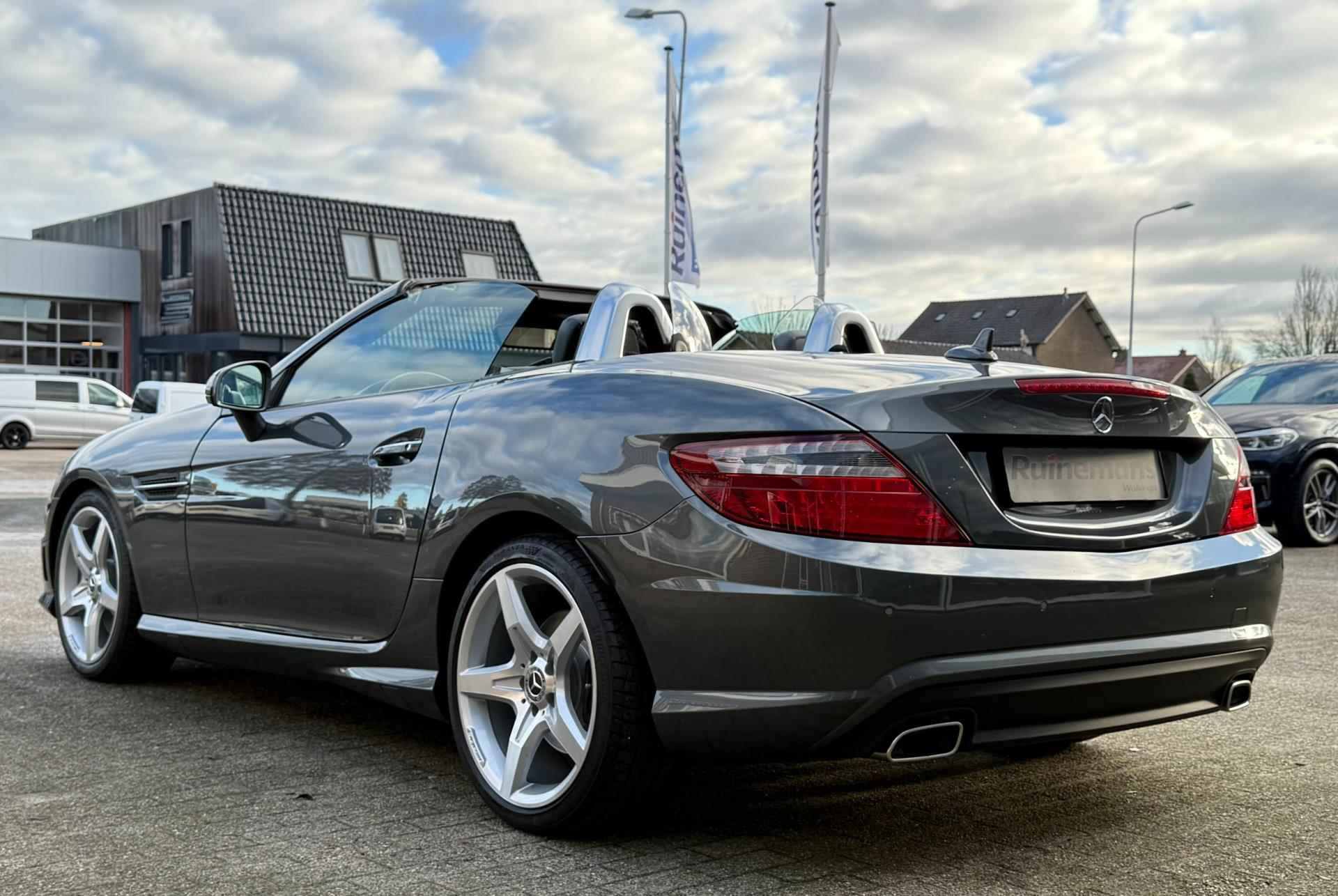 Mercedes-Benz SLK-klasse 350 V6 / AMG / Designo / ILS / KEY LESS / DISTRONIC - 8/95