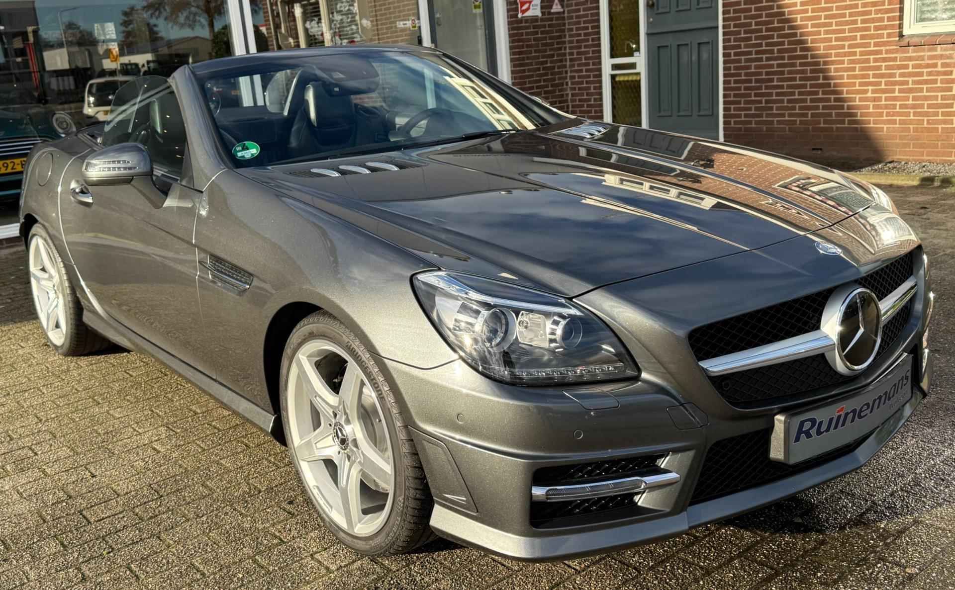 Mercedes-Benz SLK-klasse 350 V6 / AMG / Designo / ILS / KEY LESS / DISTRONIC - 18/95