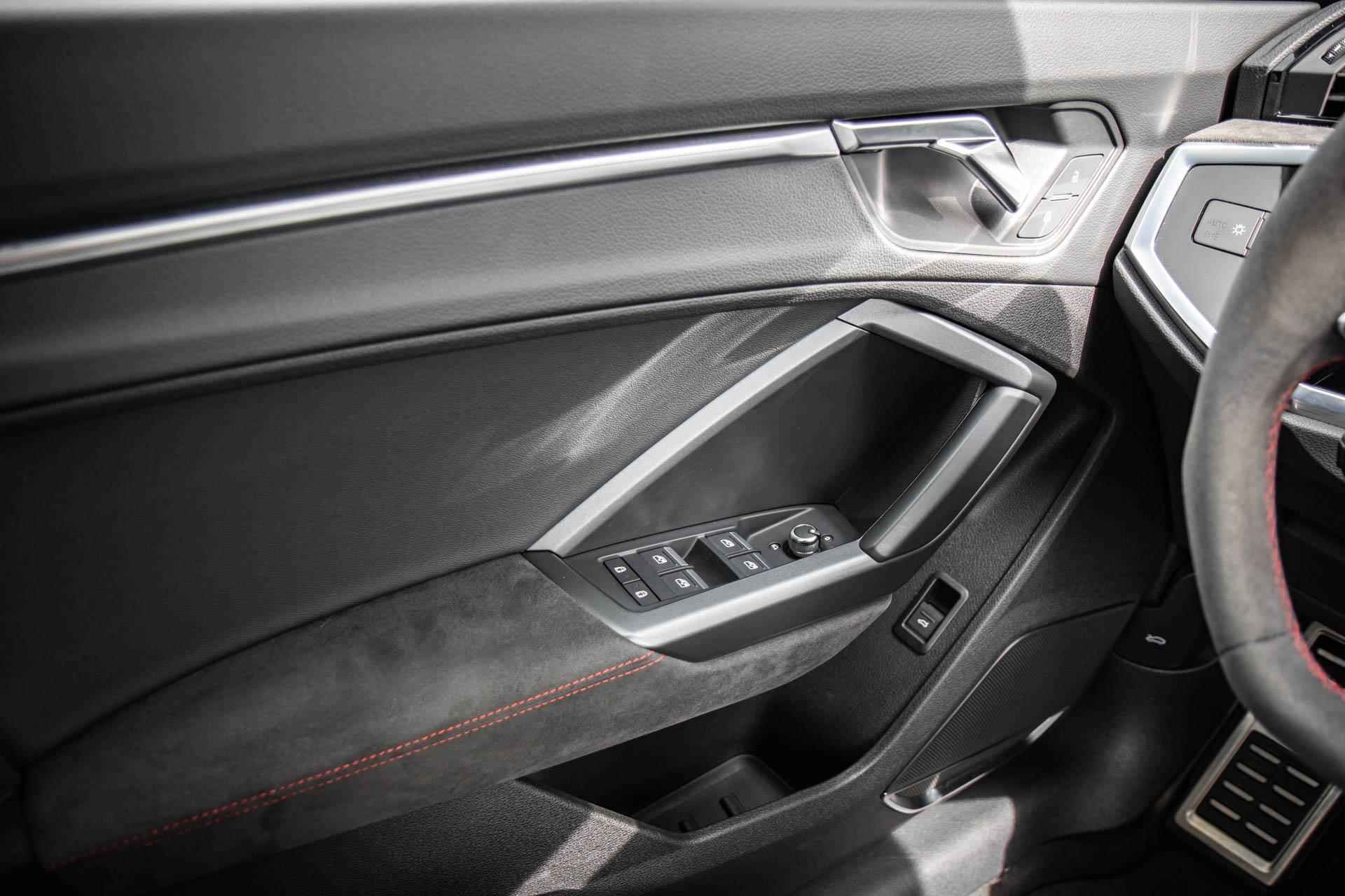 Audi RS Q3 2.5 TFSI 400pk | NL auto | B&O | Panoramadak | Leder | Achteruitrijcamera - 47/67