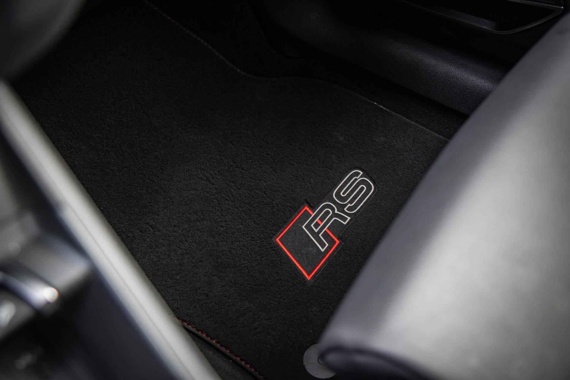 Audi RS Q3 2.5 TFSI 400pk | NL auto | B&O | Panoramadak | Leder | Achteruitrijcamera - 55/67