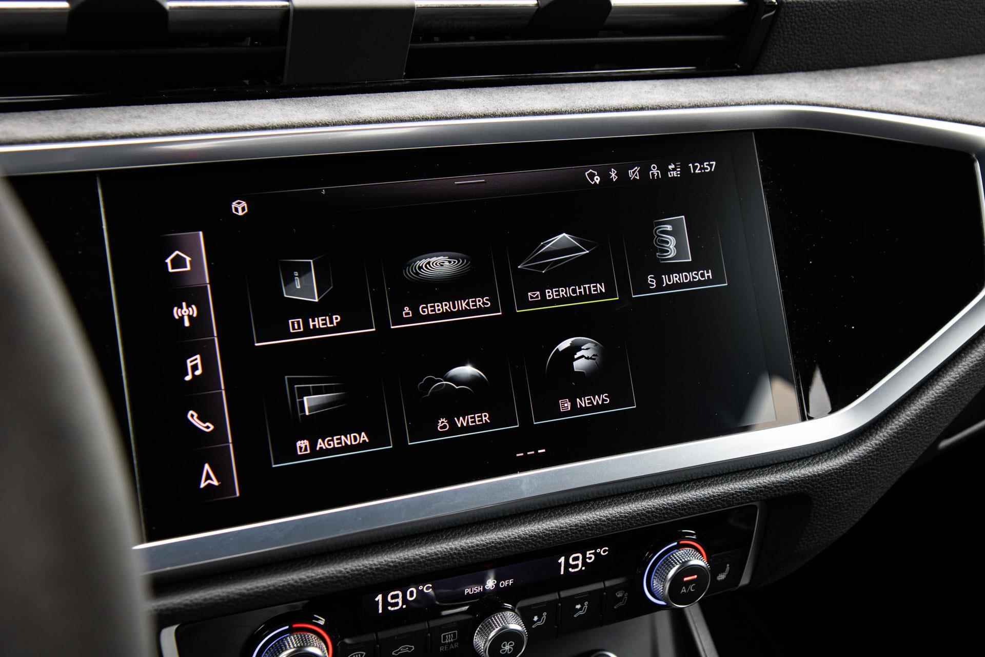 Audi RS Q3 2.5 TFSI 400pk | NL auto | B&O | Panoramadak | Leder | Achteruitrijcamera - 59/67