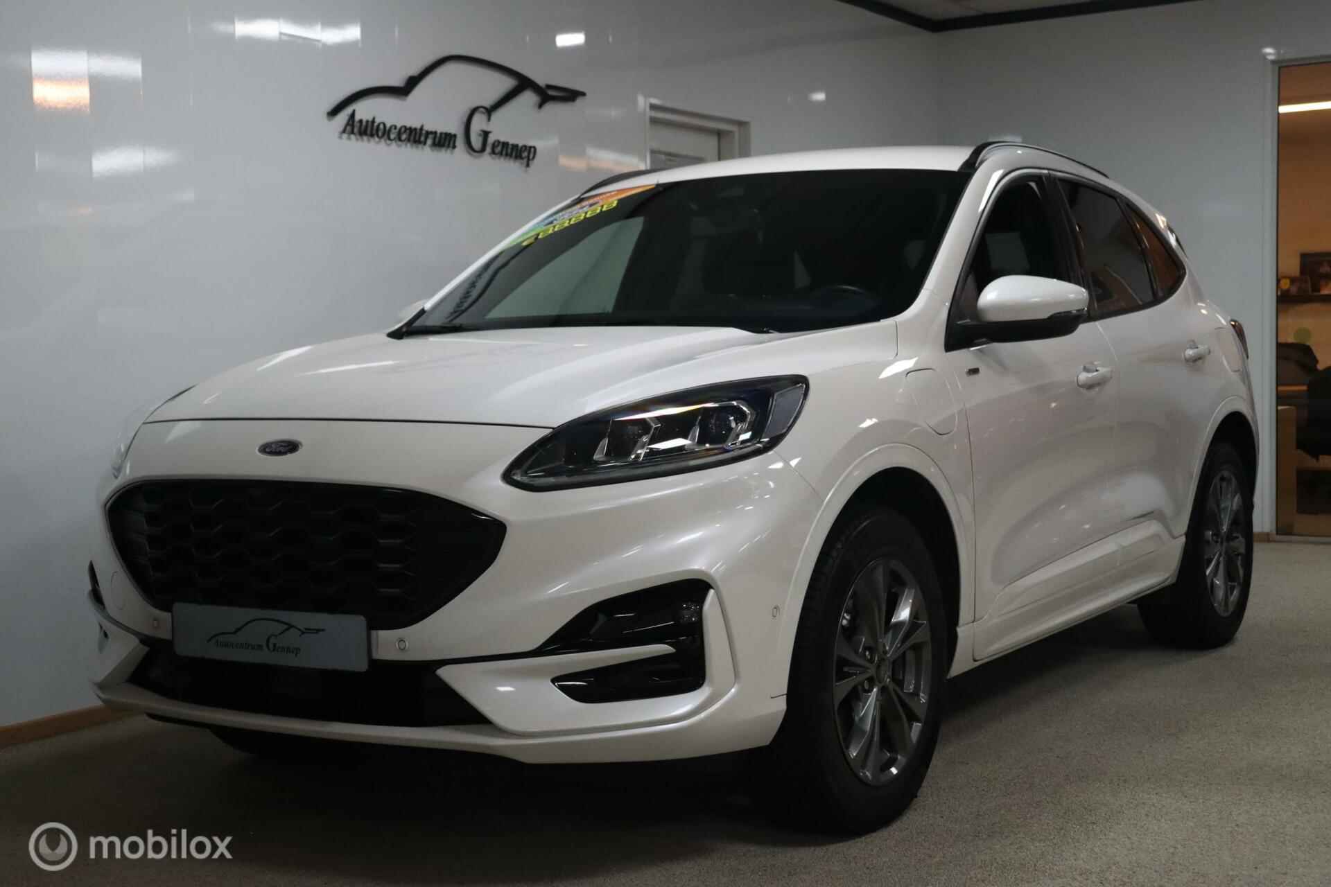 Ford Kuga 2.5 PHEV ST-Line |  Platinum White | - 4/39