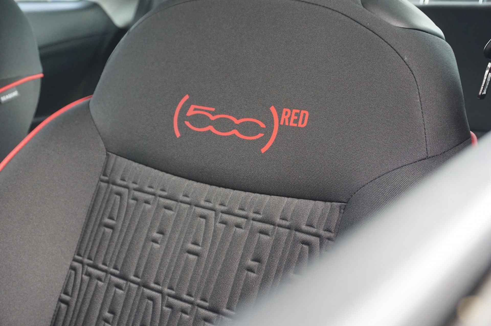 Fiat 500E RED 24 kWh AUTOMAAT CARPLAY | CRUISE | 16'LMV | CLIMA | 2K SUB! - 10/43