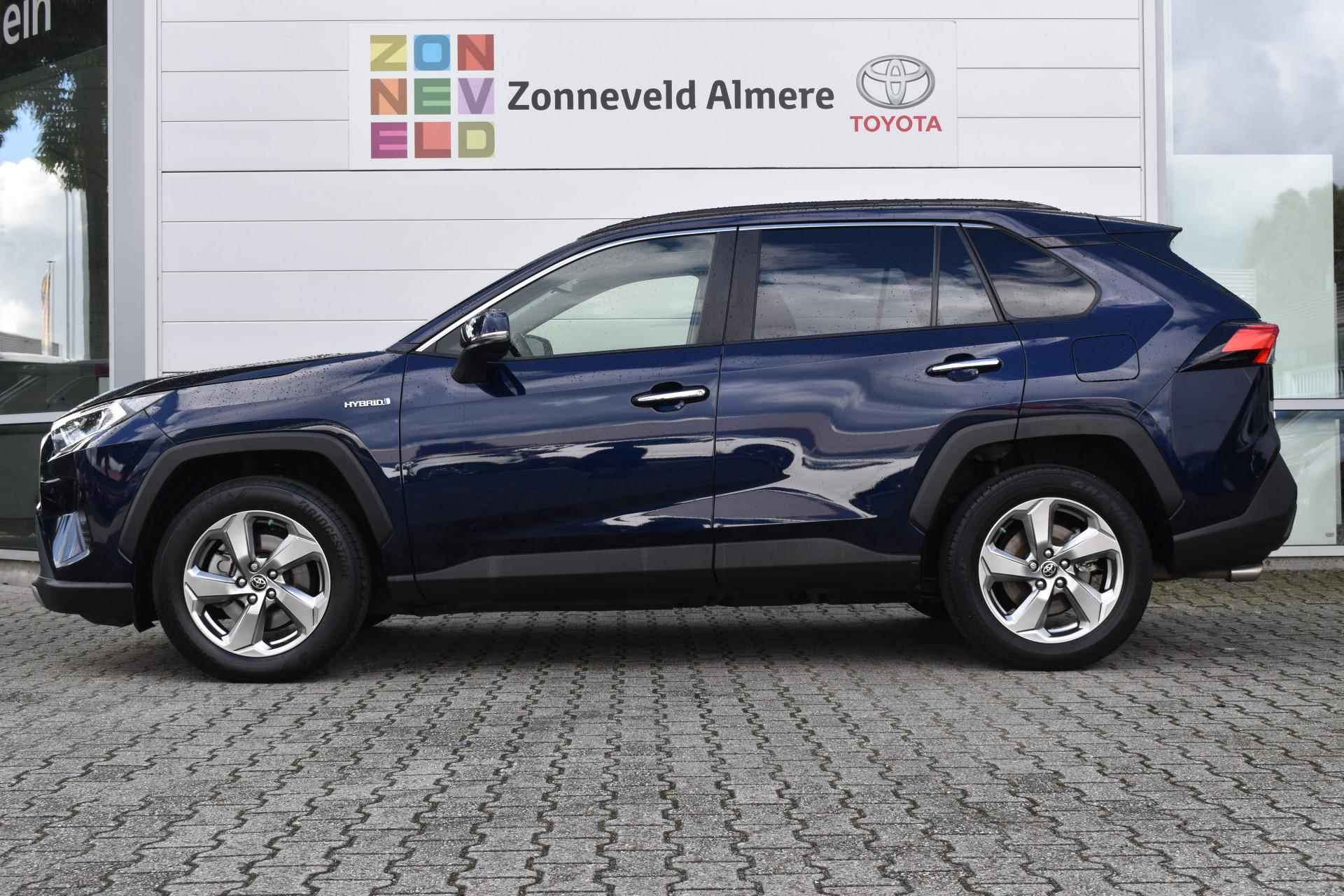 Toyota RAV4 2.5 Hybrid AWD Executive Panoramadak - 2/40