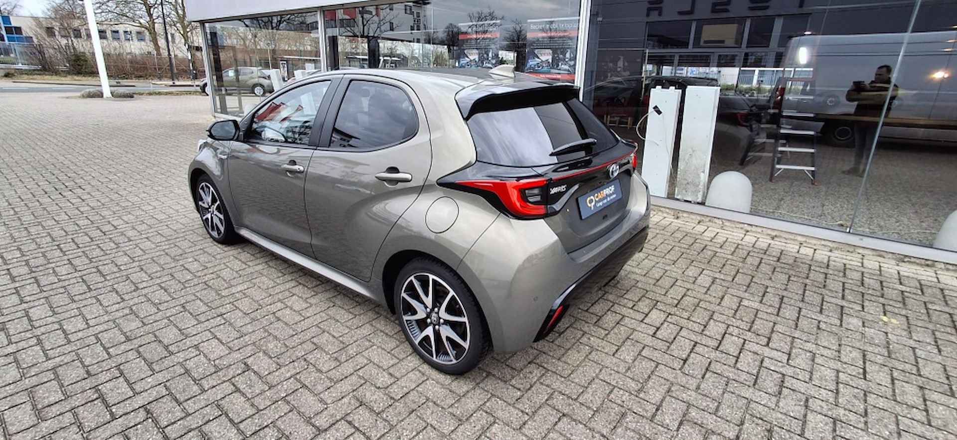 Toyota Yaris 1.5 Hybride Executive NLauto | dealeronderhouden | 1e eigenaar - 5/29