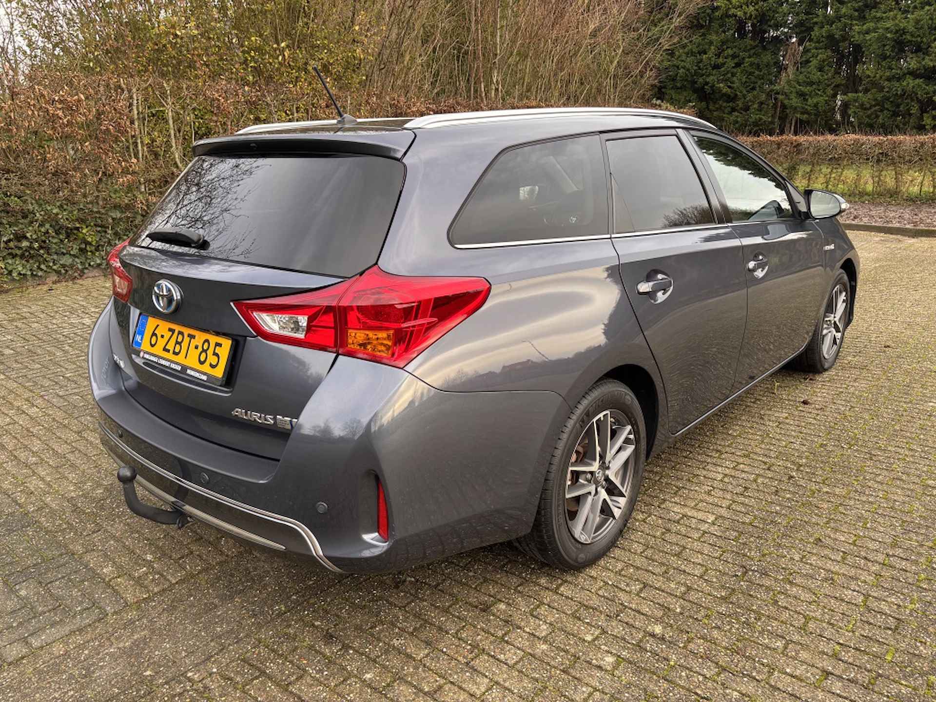 Toyota Auris Touring Sports 1.8 Hybrid Lease / Trekhaak/ Rijklaarprijs - 6/25