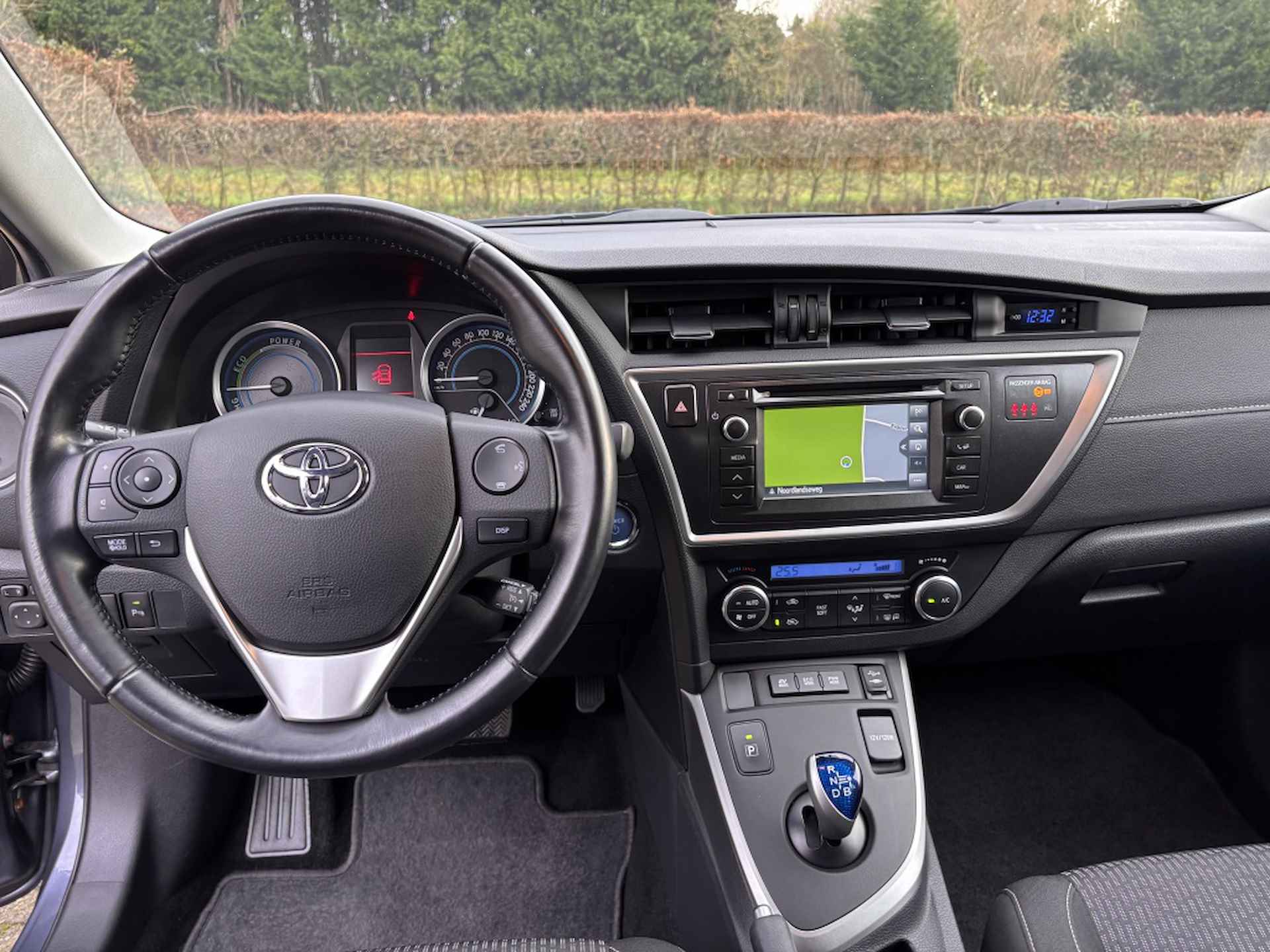 Toyota Auris Touring Sports 1.8 Hybrid Lease / Trekhaak/ Rijklaarprijs - 17/25