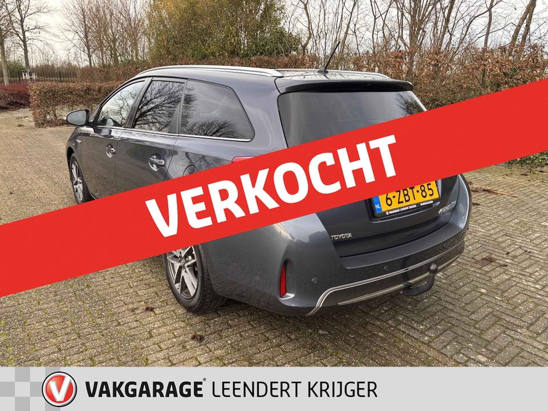 Toyota Auris Touring Sports 1.8 Hybrid Lease / Trekhaak/ Rijklaarprijs - 8/25