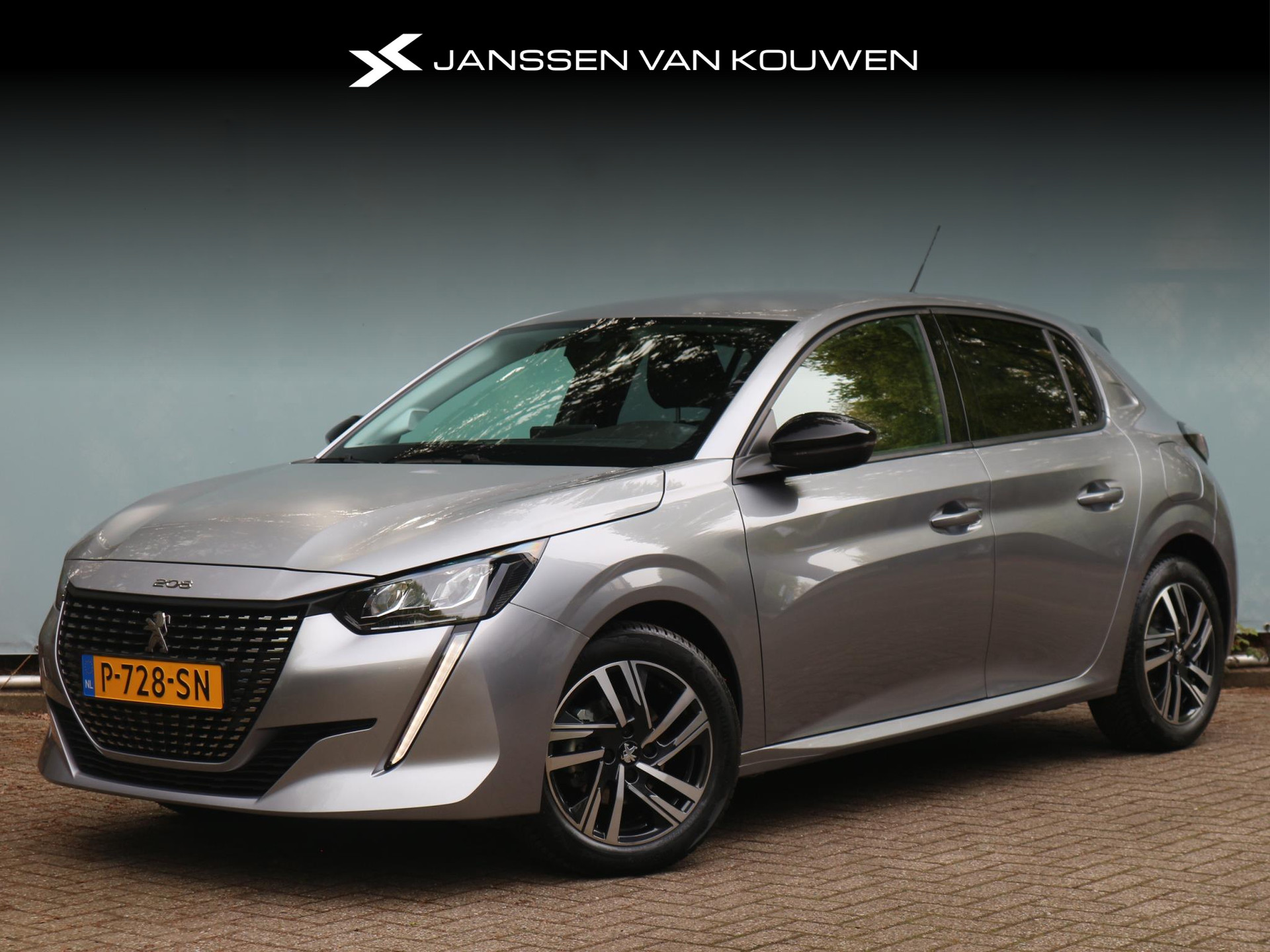 Peugeot 208 Allure Pack 1.2 75 pk / Digitaal dashboard / Navigatie / Camera