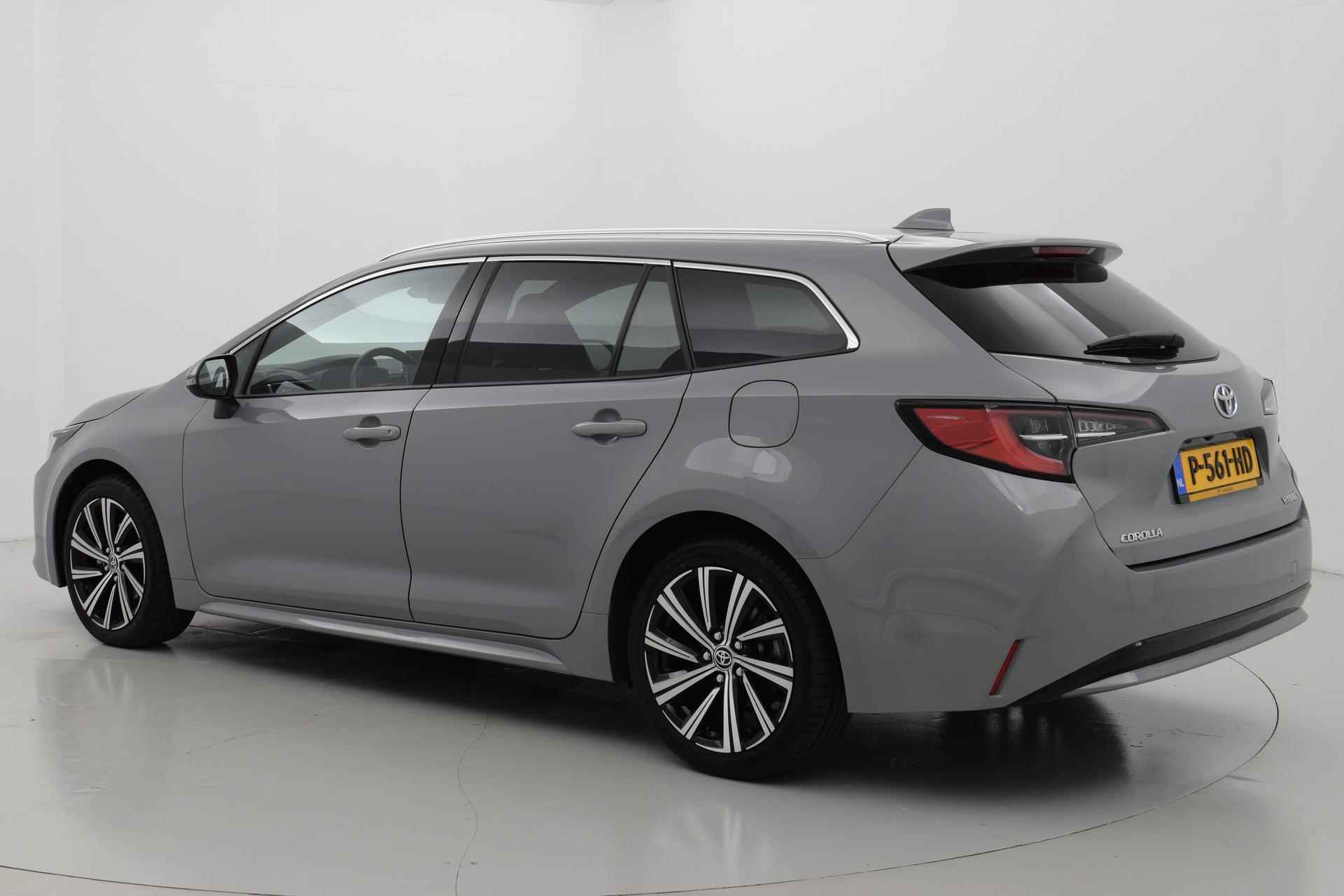 Toyota Corolla Touring Sports 1.8 Hybrid Dynamic Apple\Android Automaat - 4/35