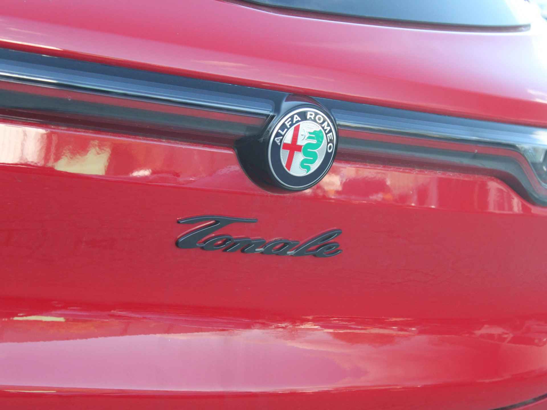 Alfa Romeo Tonale 1.3T PHEV Edizione Speciale | Clima | Navi | Adapt. Cruise | Winter Pack | Schuif/Kanteldak | 20" | Apple Carplay | Trekhaak afn. - 25/26
