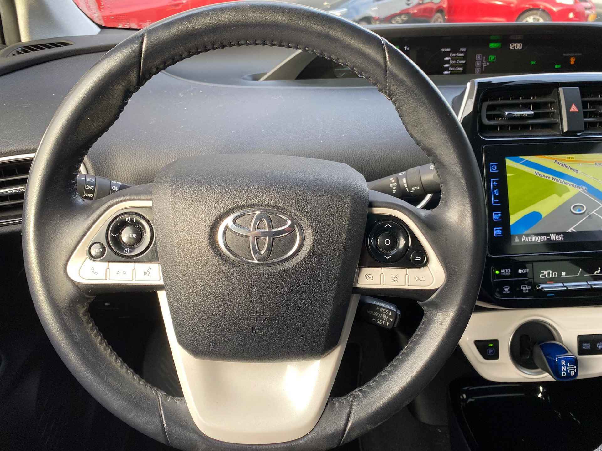 Toyota Prius 1.8 Plug-in Dynamic | 1e Eigenaar | BTW | Navigatie | Matrix LED | Winter Pakket | Climate Control | PHEV | - 9/16