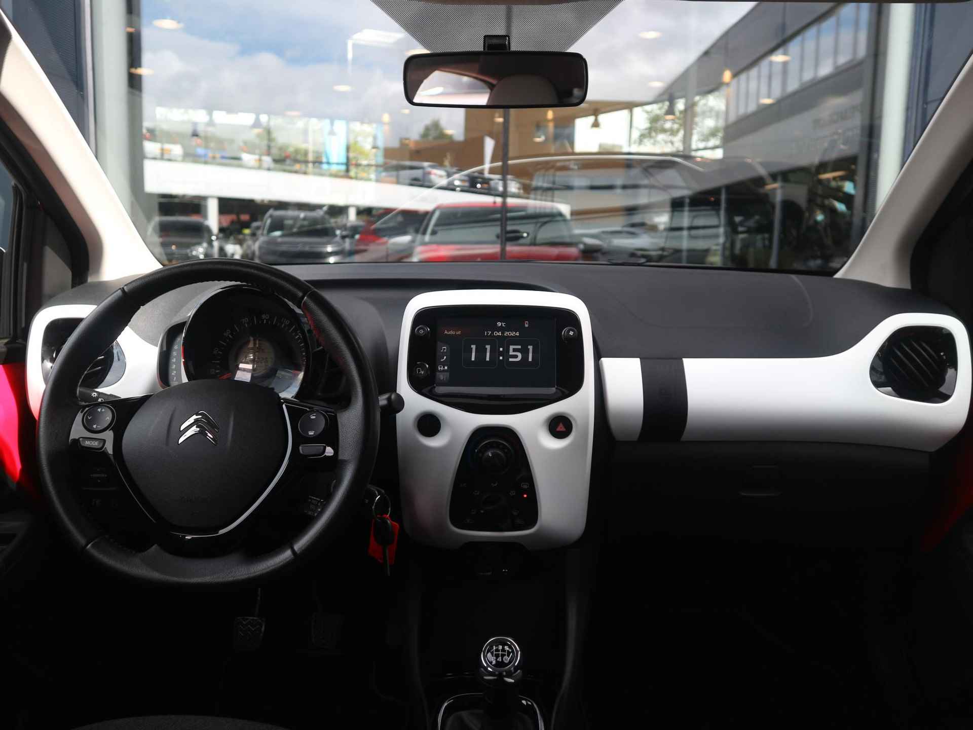 Citroen C1 1.0 72pk VTi Urban Ride Apple Carplay | Airco | Snelheidsbegrenzer | Elektrische ramen voor | Bluetooth Telefoonverbinding - 13/41
