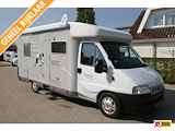 Hymer Tramp 575 Fransbed, draaistoelen.