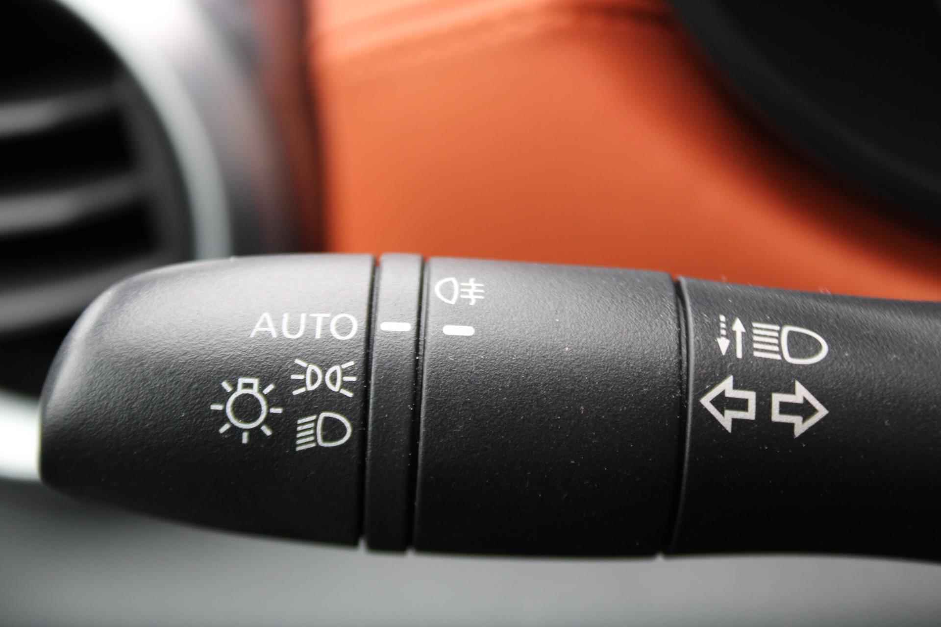 Nissan Micra IG-T 90 Acenta | 16 inch | Allseasonbanden  | Interior Pack Orange | Apple® Carplay & Android Auto | - 22/44