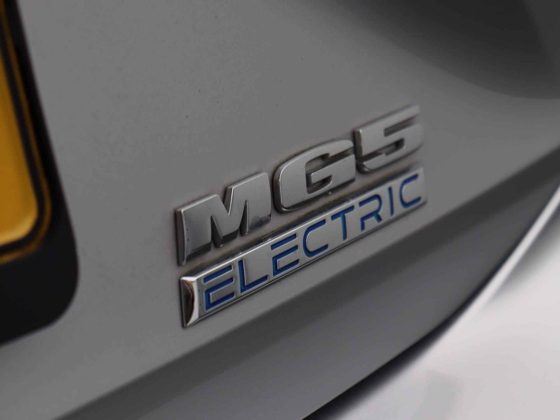 MG 5 Standard Range Luxury 50 kWh Trekhaak Afneembaar | 310 KM WLTP | ECC | Navi | Half-Leder | LMV | PDC | Cam | - 12/37