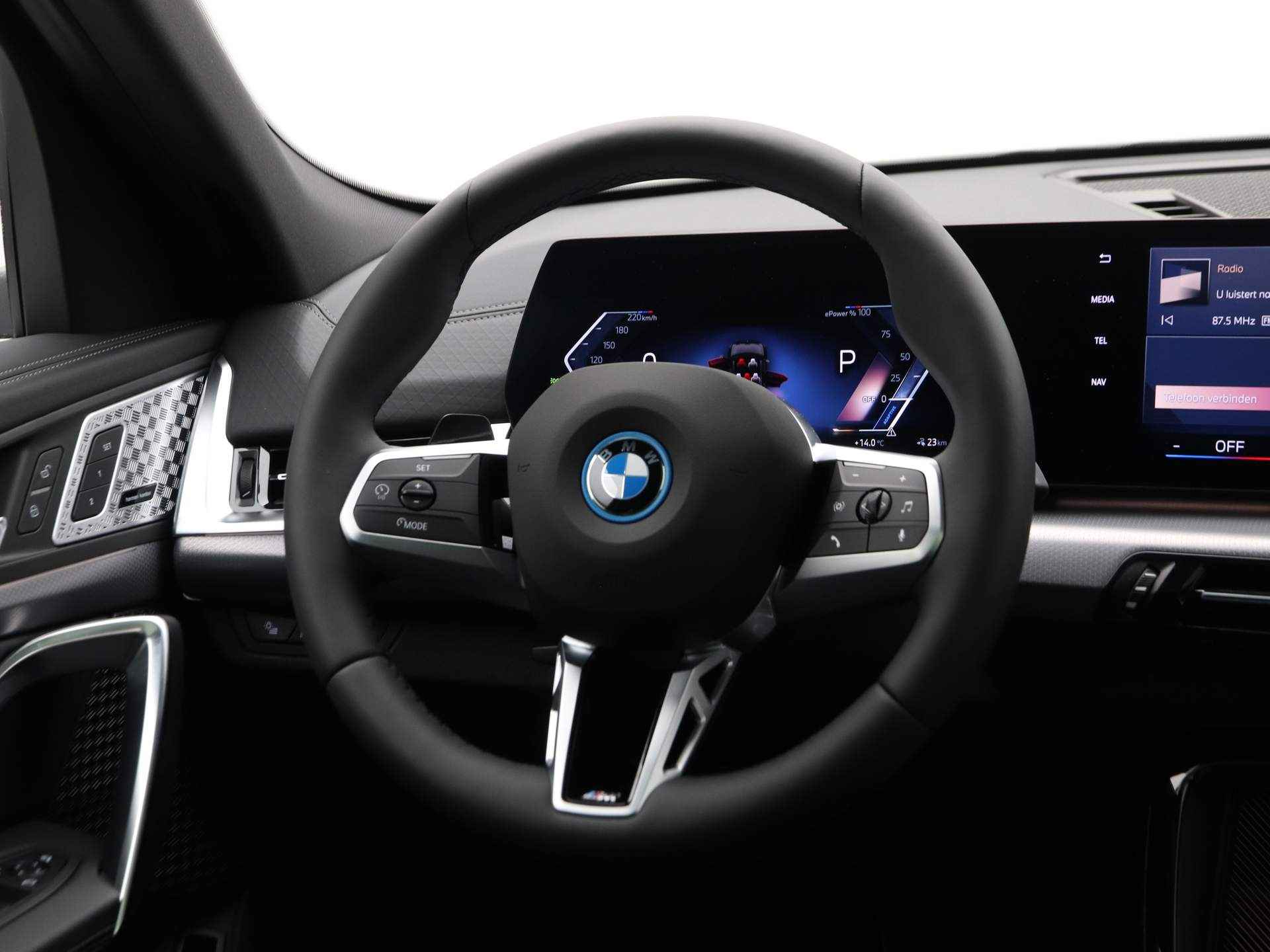 BMW iX2 xDrive30 67kWh - 3/23