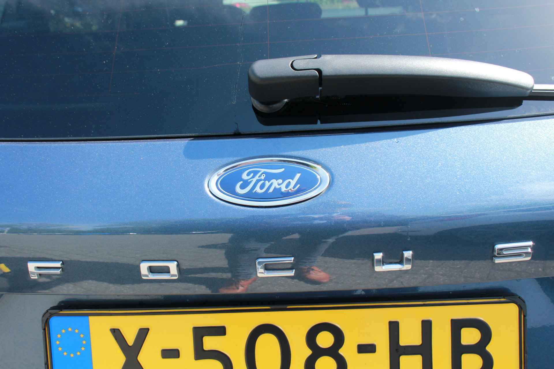 Ford Focus Wagon 1.0EB HYBRID TITANIUM AUTOMAAT | NIEUW MODEL! | APPLE CARPLAY & ANDROID AUTO | CLIMA | WINTERPACK | CRUISE | PARK SENS | L - 36/38