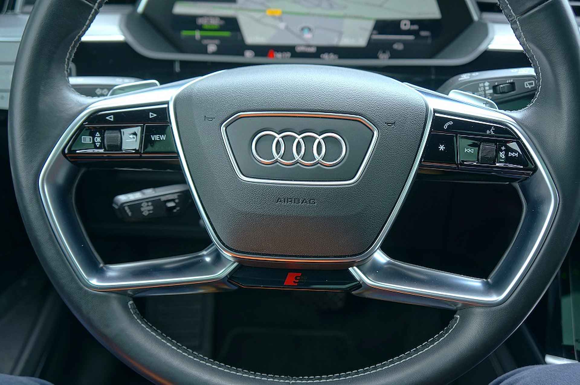 AUDI E-Tron 55 quattro 408pk S edition 408PK - 17/36