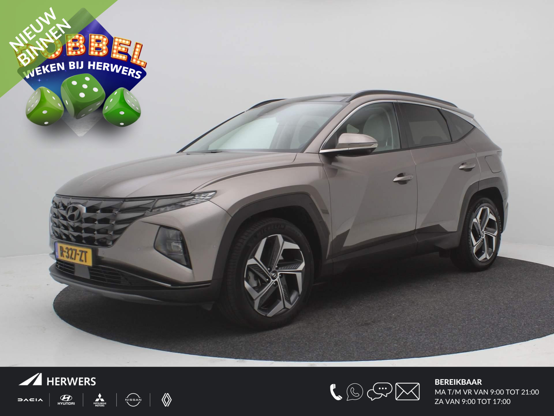 Hyundai Tucson 1.6 T-GDI HEV 230pk  Premium Sky / Trekhaak (1650KG Trekgewicht) / Schuif-/Kanteldak / Elektrische Achterklep / Rondomzicht Camera / Cruise Control Adaptief / NL Auto / Dealer onderhouden /