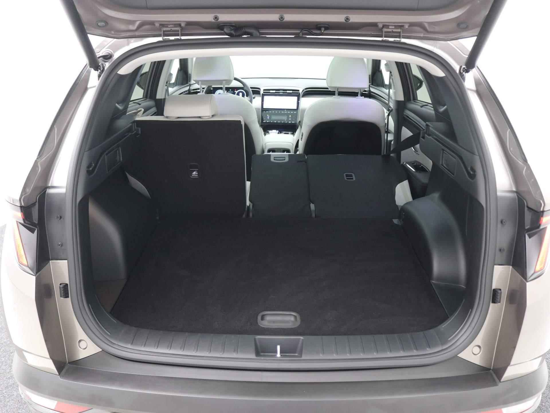 Hyundai Tucson 1.6 T-GDI HEV 230pk  Premium Sky / Trekhaak (1650KG Trekgewicht) / Schuif-/Kanteldak / Elektrische Achterklep / Rondomzicht Camera / Cruise Control Adaptief / NL Auto / Dealer onderhouden / - 27/77