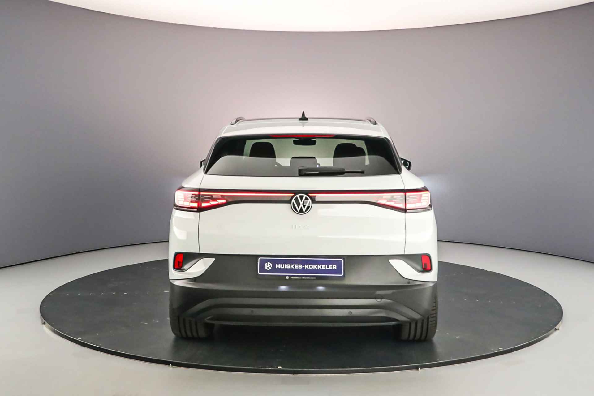 Volkswagen ID.4 Pro 204pk Automaat Warmtepomp, Trekhaak, Panoramadak, Adaptive cruise control, 360 camera, LED matrix koplampen, Achteruitrijcamera, Navigatie, Elektrische achterklep, Stoelverwarming - 10/50