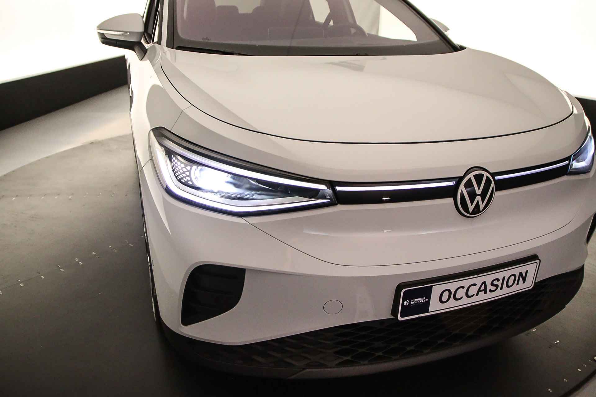 Volkswagen ID.4 Pro 204pk Automaat Warmtepomp, Trekhaak, Panoramadak, Adaptive cruise control, 360 camera, LED matrix koplampen, Achteruitrijcamera, Navigatie, Elektrische achterklep, Stoelverwarming - 50/50