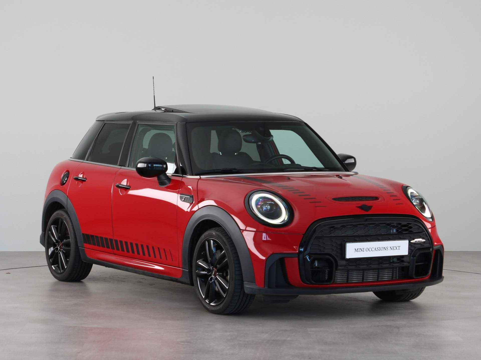 MINI 5-deurs Cooper S JCW-Trim Aut. - 8/24