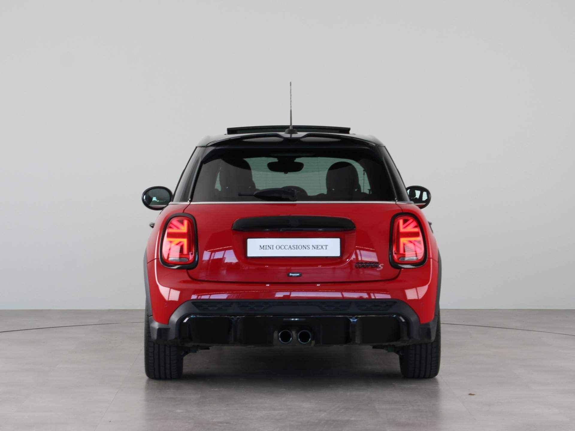 MINI 5-deurs Cooper S JCW-Trim Aut. - 11/24