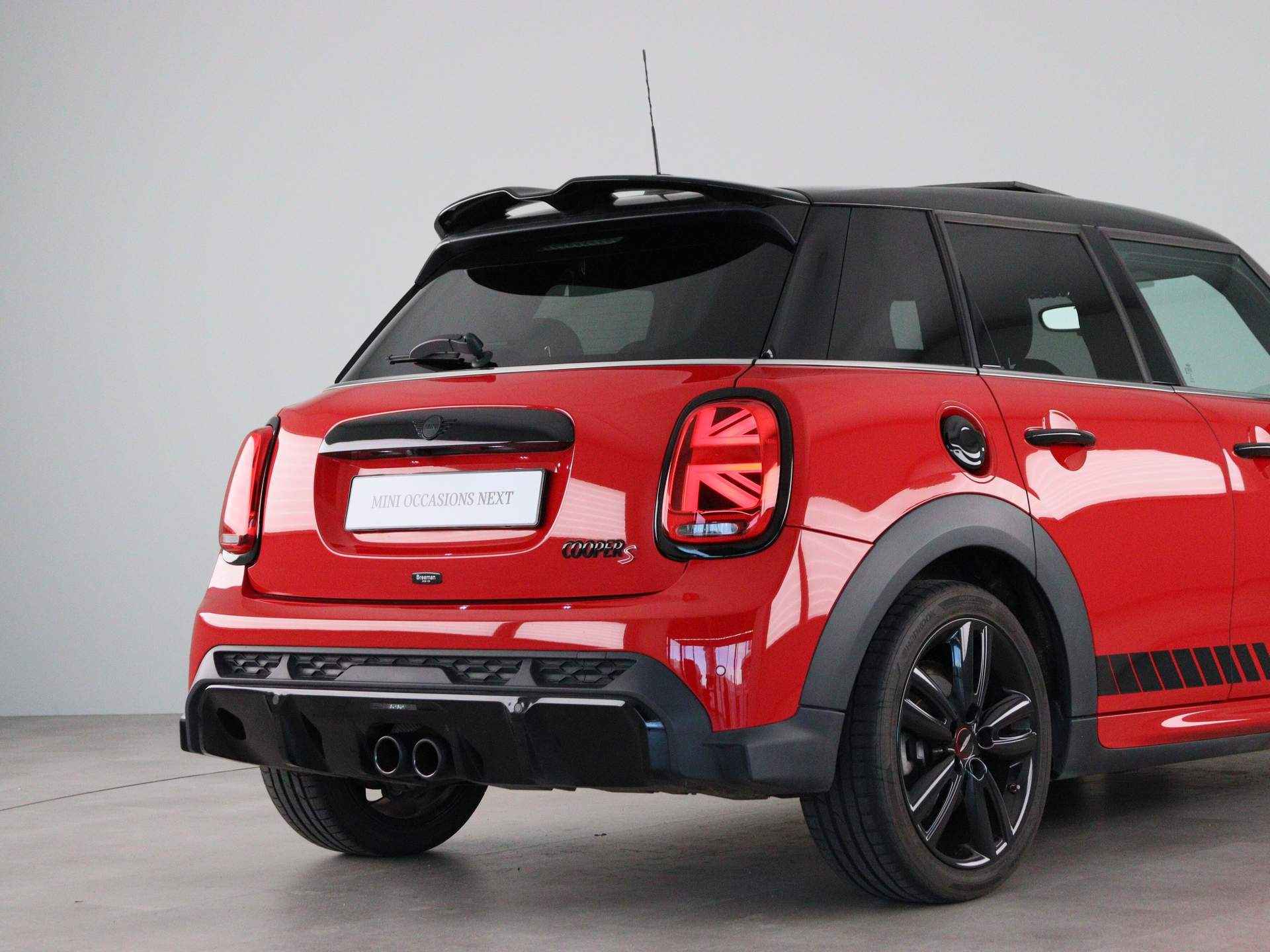 MINI 5-deurs Cooper S JCW-Trim Aut. - 20/24