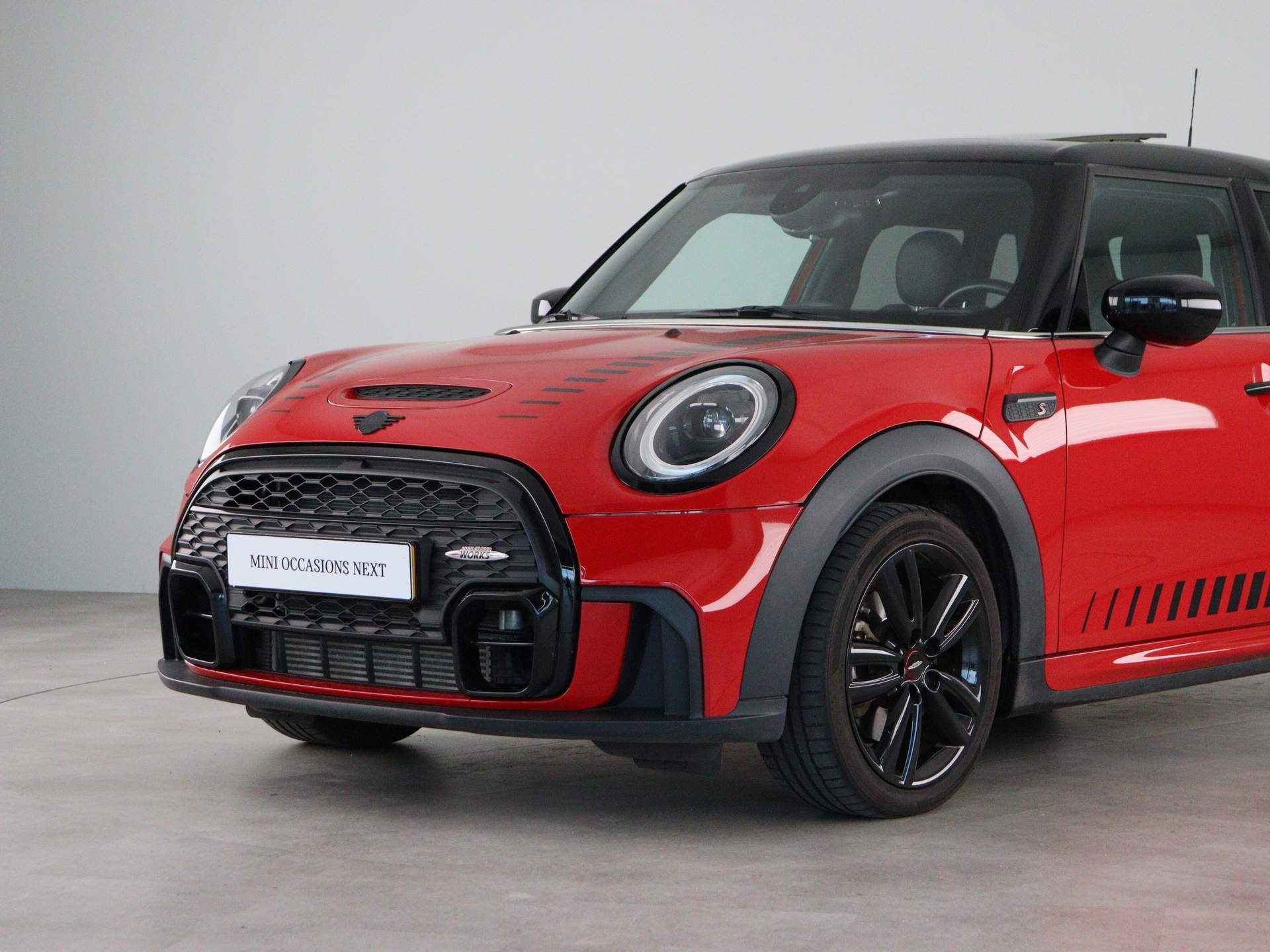 MINI 5-deurs Cooper S JCW-Trim Aut. - 21/24