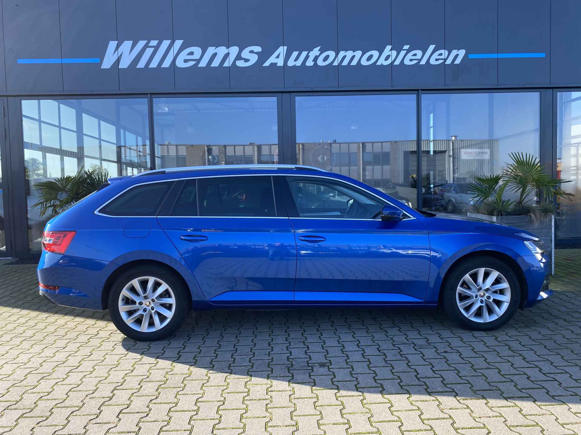 Škoda Superb Combi Hybride 1.4 TSI iV Business Edition Plus App-Connect, Adaptive Cruise Control & Climate Control - 5/36